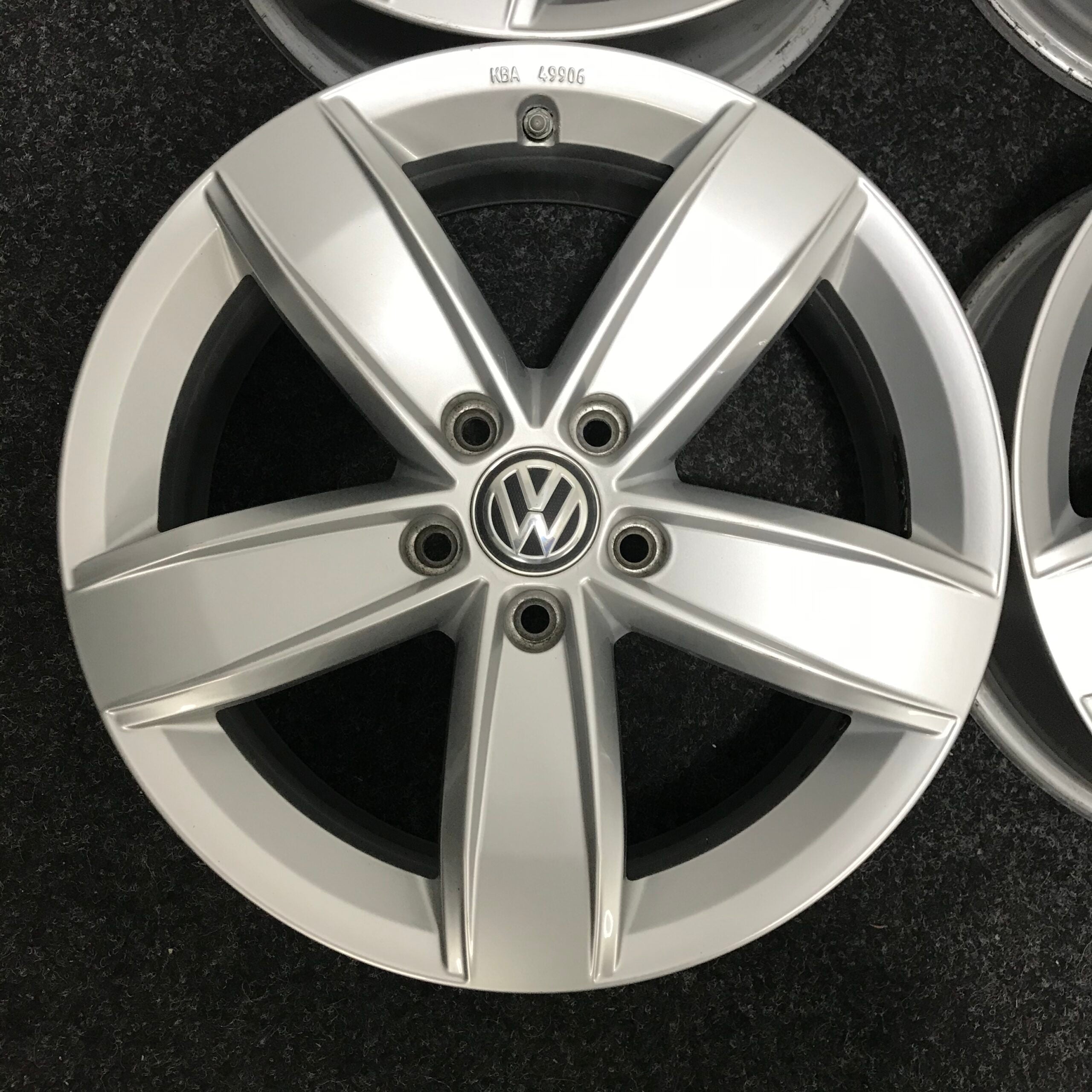 Jante VW Passat B8 T-Roc Tiguan EOS R17