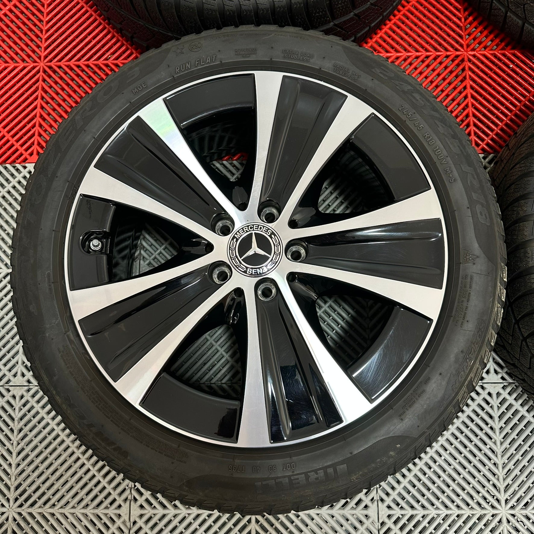 ❄️Jante Mercedes E Class W213 R18 anv iarna 245/45 R18