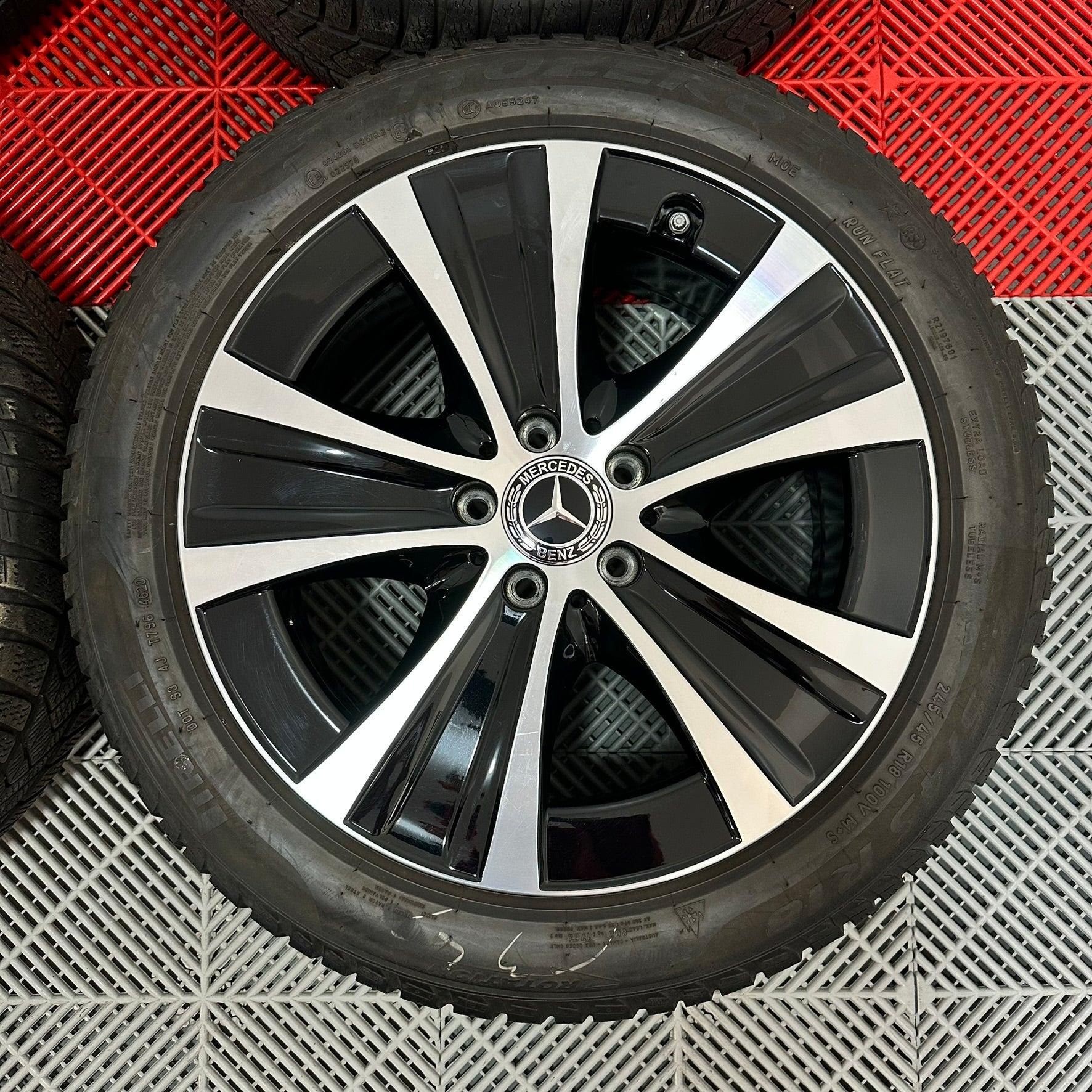 ❄️Jante Mercedes E Class W213 R18 anv iarna 245/45 R18