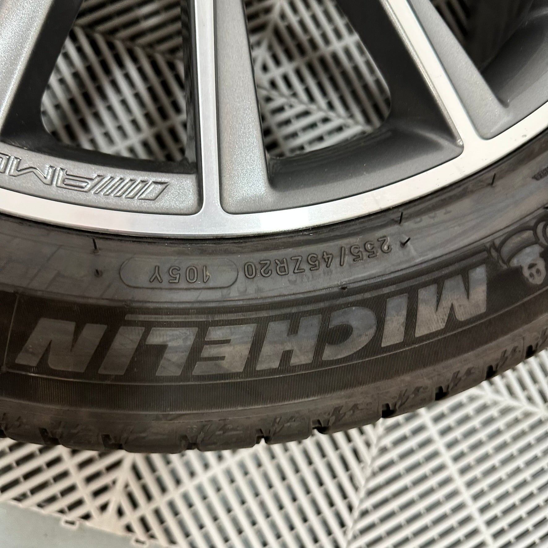 ☀️Jante Mercedes GLC AMG R20 W253 anv vara 255/45 R20