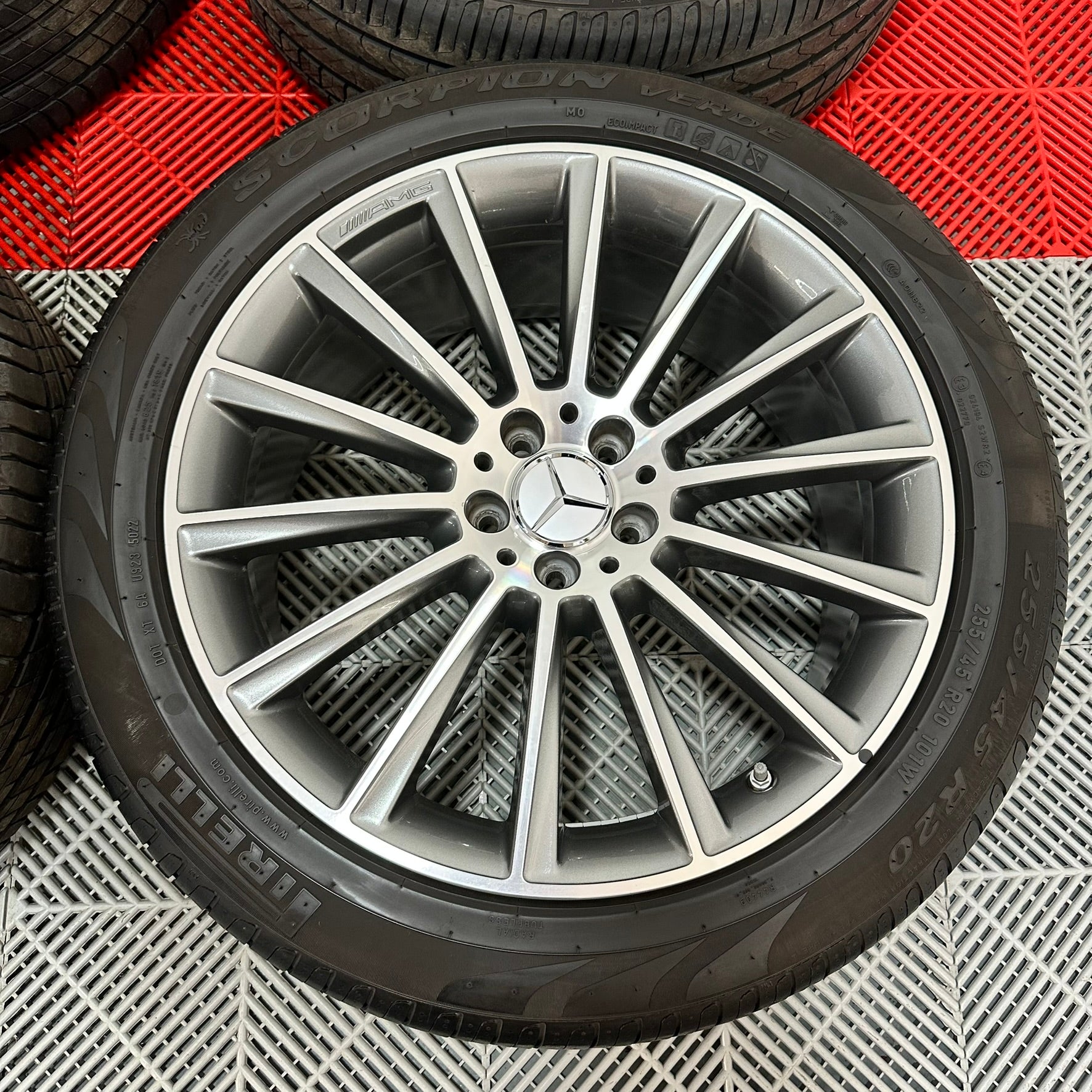 ☀️Jante Mercedes GLC AMG R20 W253 anv vara 255/45 R20