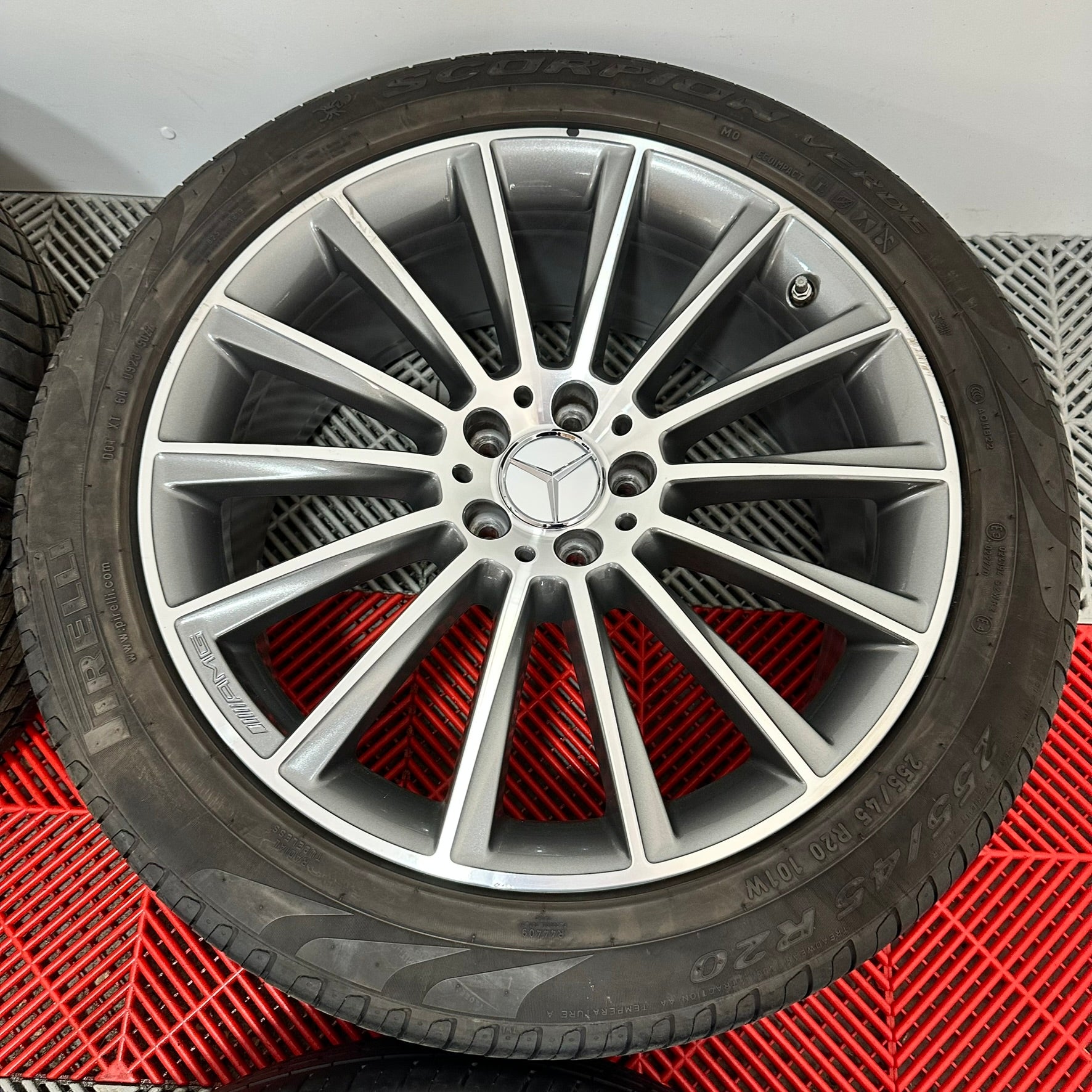 ☀️Jante Mercedes GLC AMG R20 W253 anv vara 255/45 R20