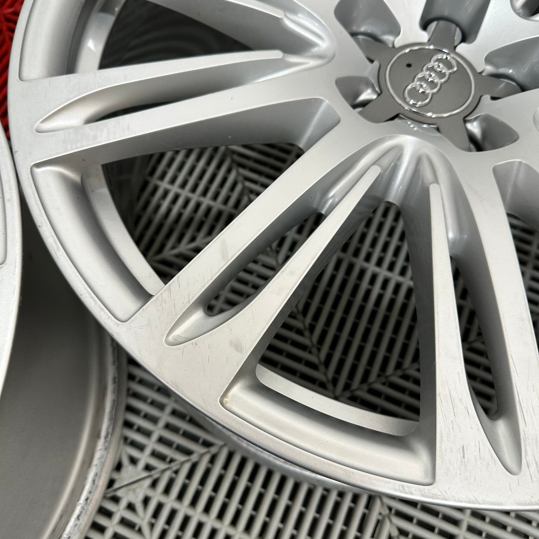 ❄️Jante Audi A8 D5  S-Line R20