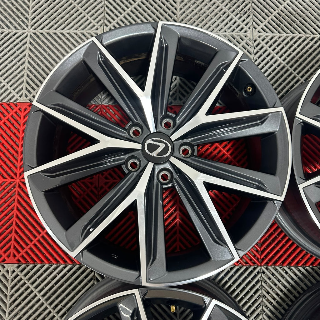 Jante Lexus LBX R18