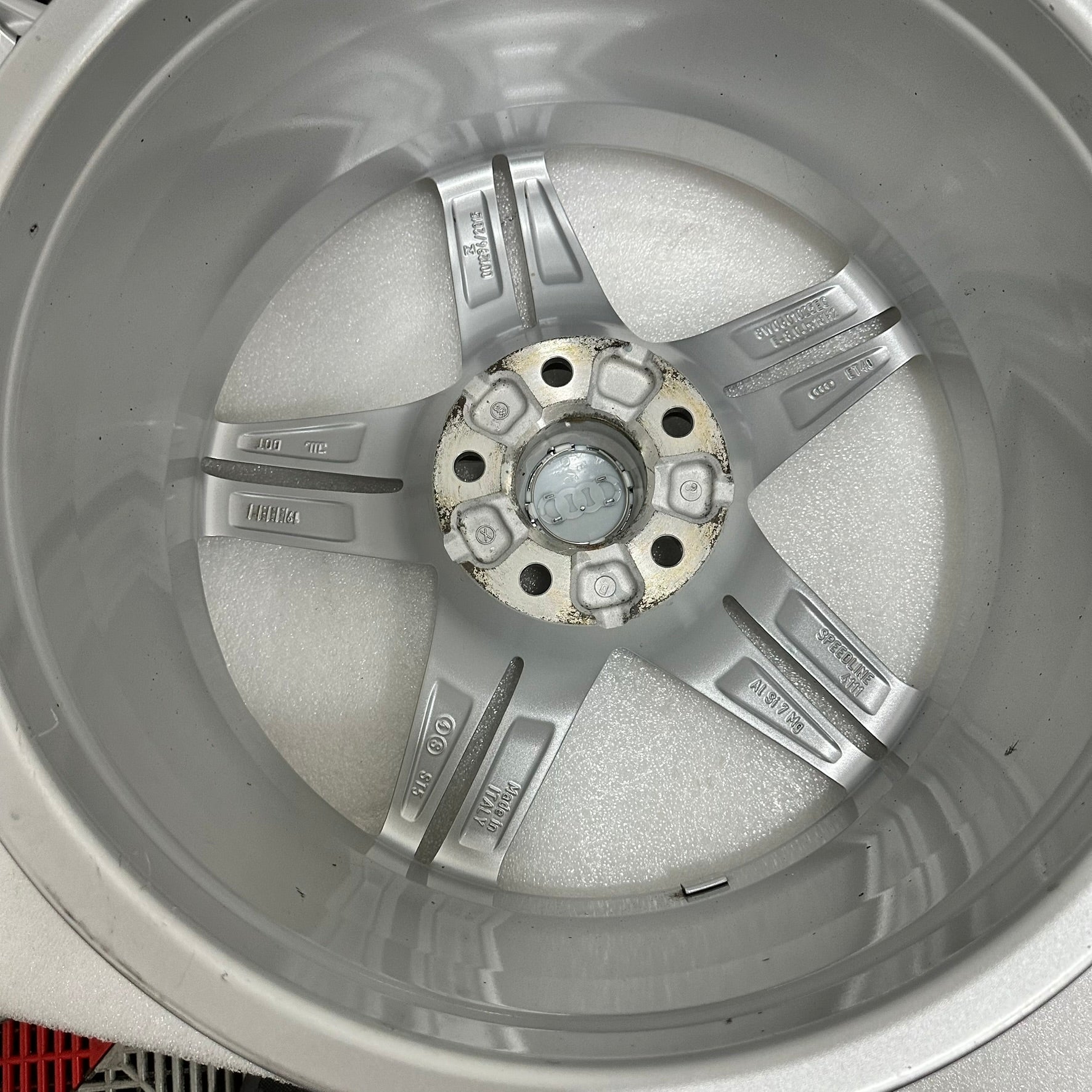Jante Audi A4 B9 S-Line R18