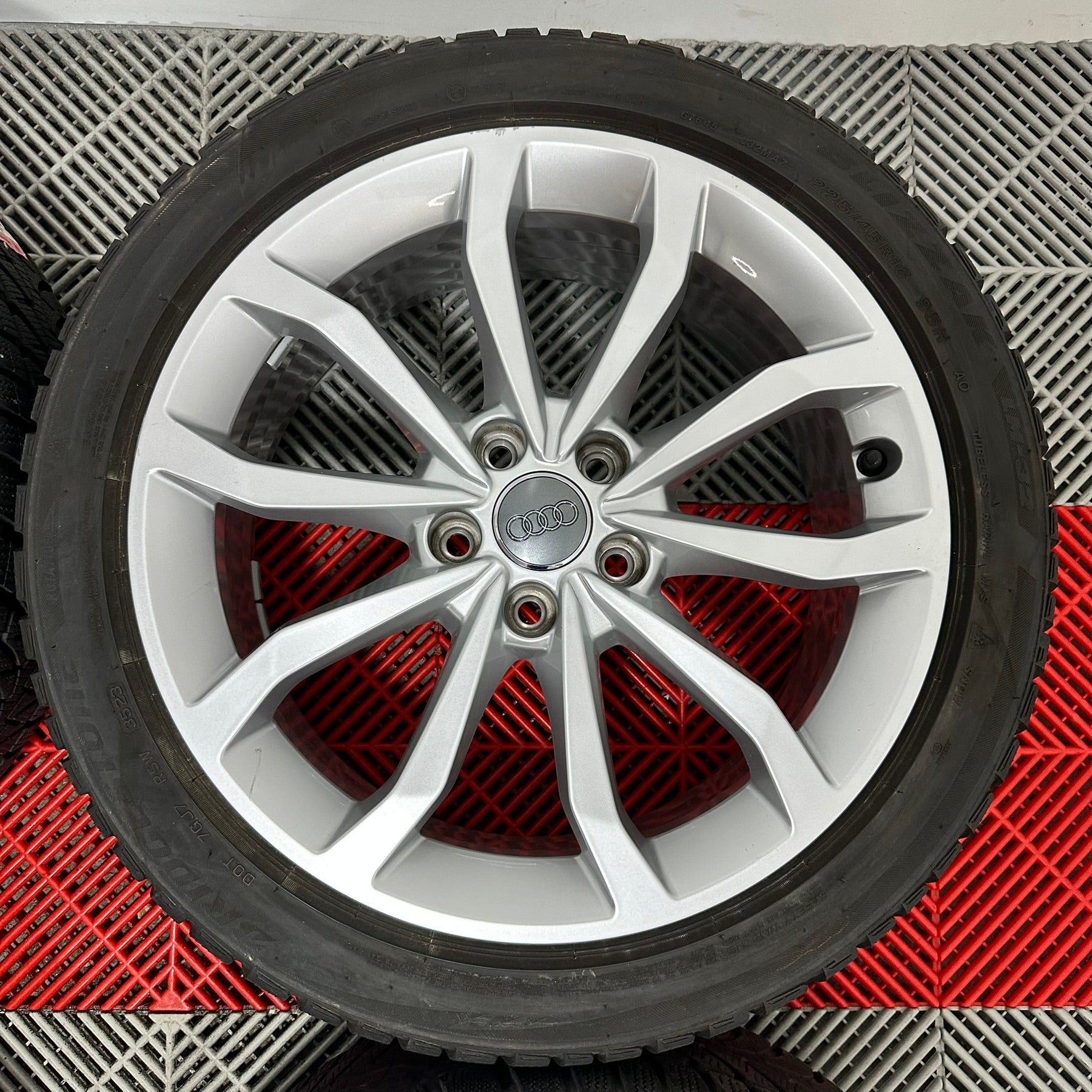 ❄️Jante Audi A4 B9 R18 anv iarna 225/45 R18