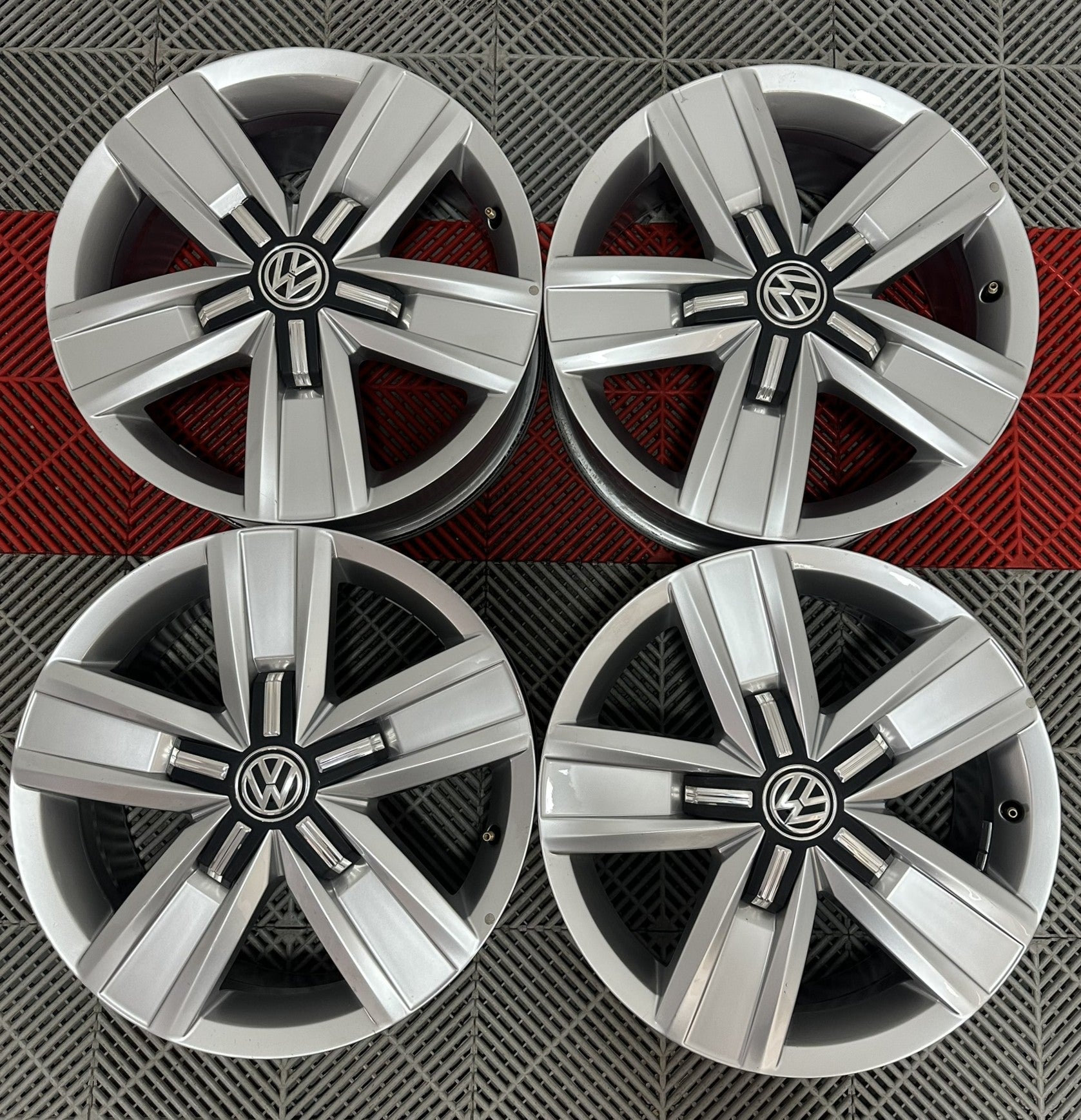 Jante VW T5 T6 Multivan R17