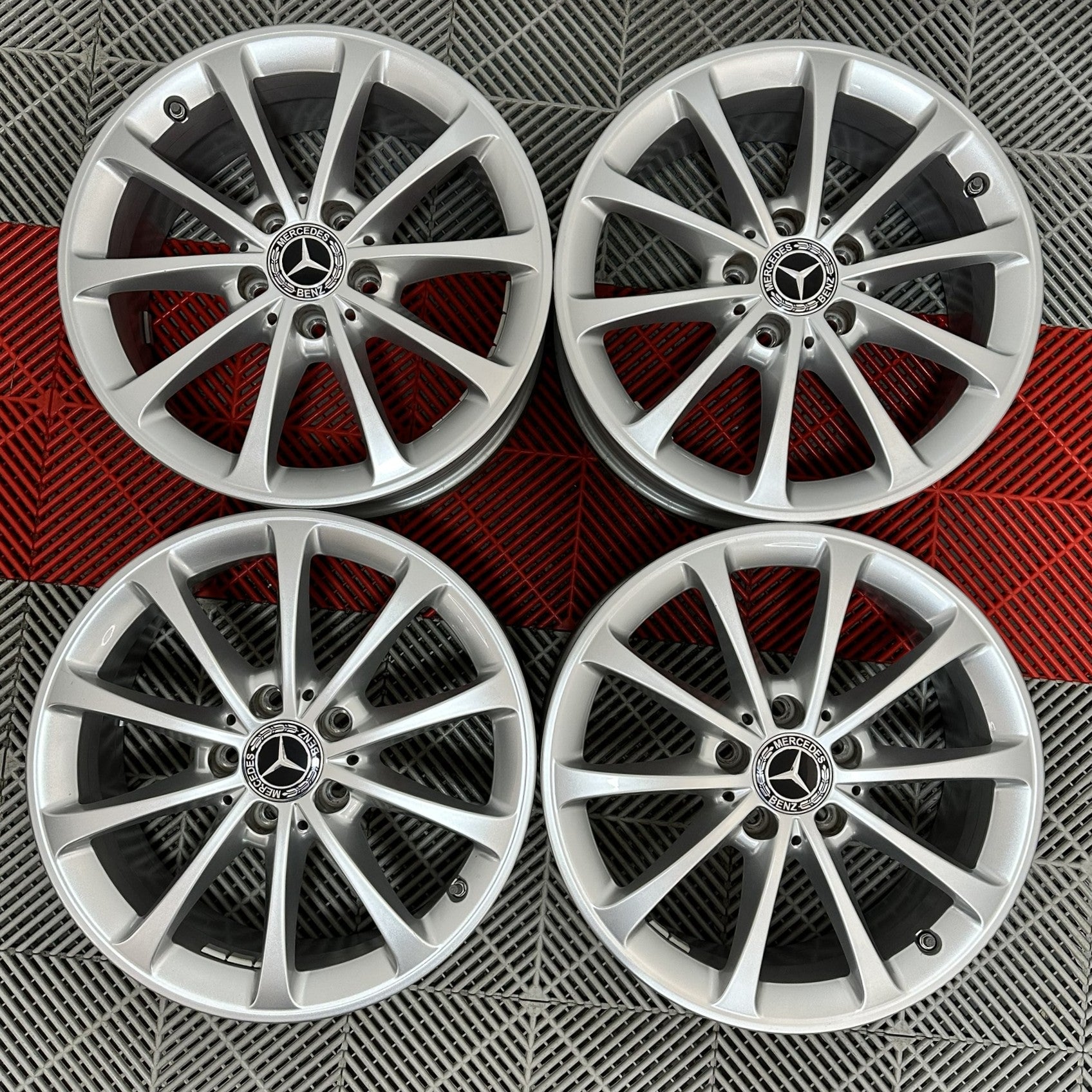 Jante Mercedes A B Class CLA R17  W177 C118