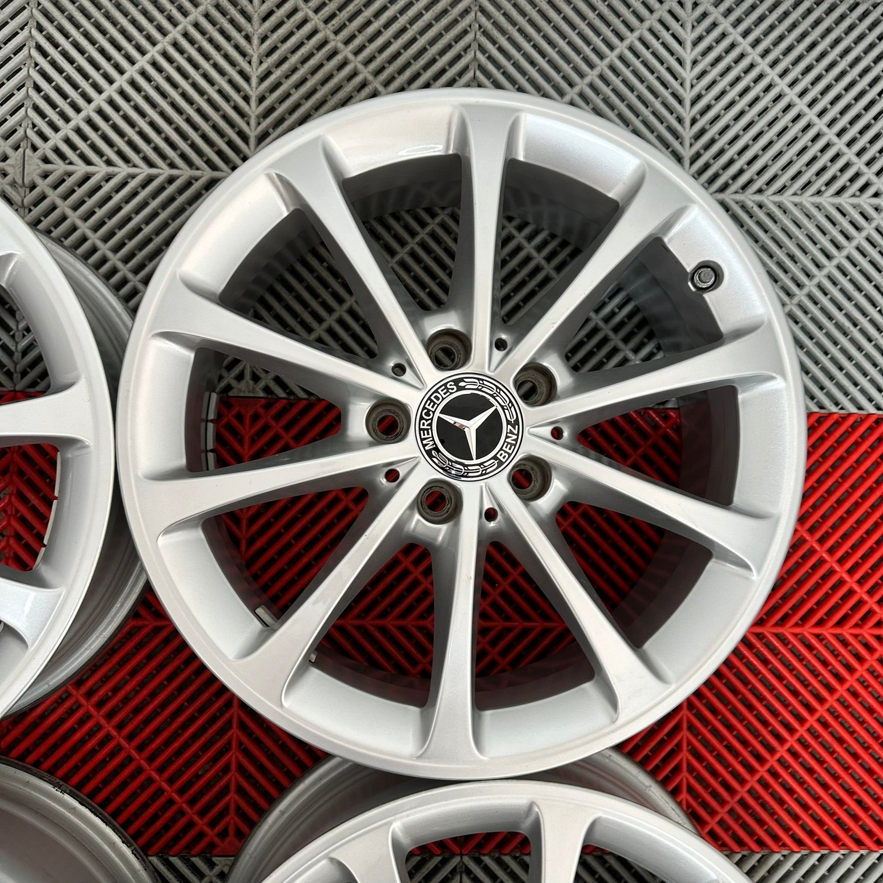 Jante Mercedes A B Class CLA R17  W177 C118