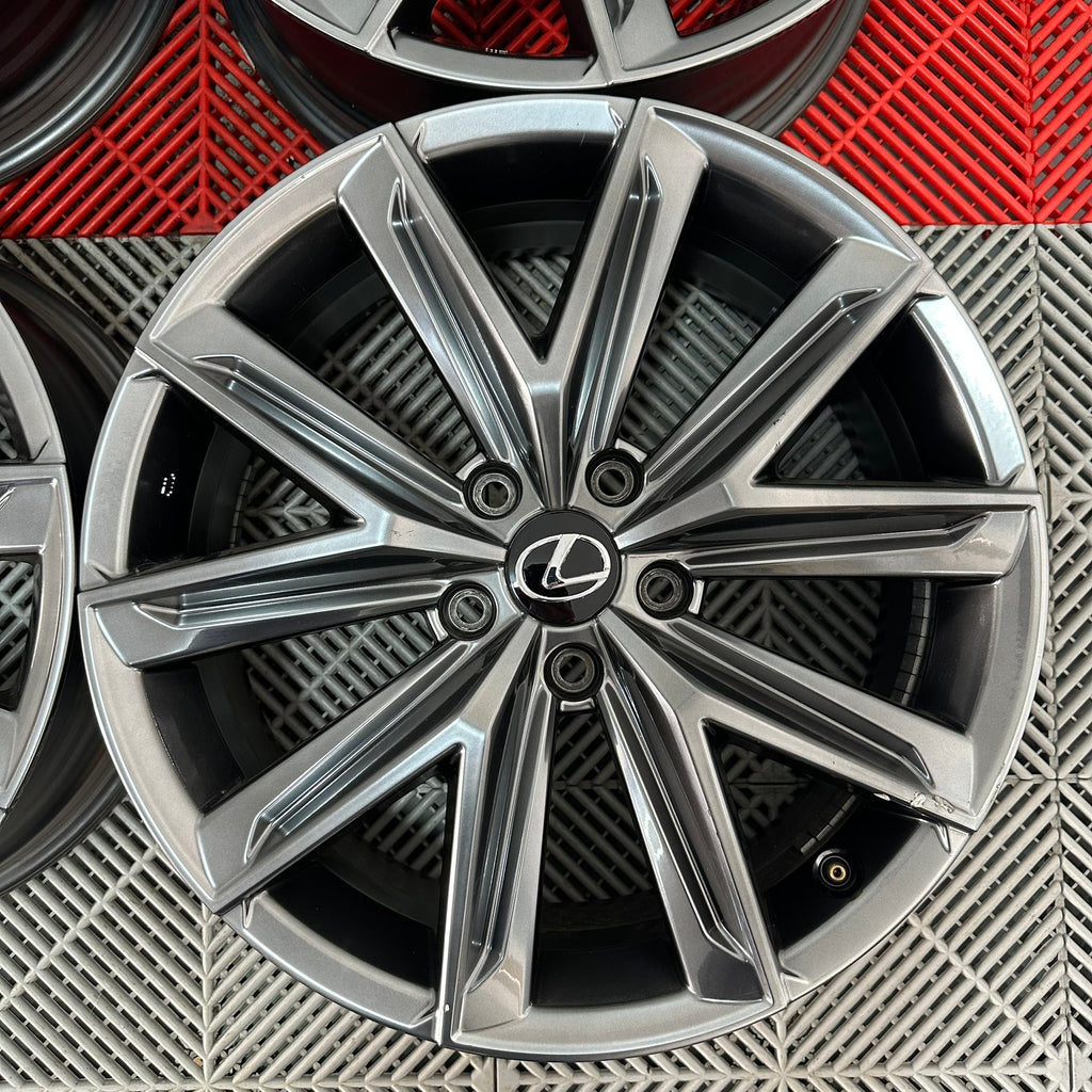 Jante Lexus LBX R18