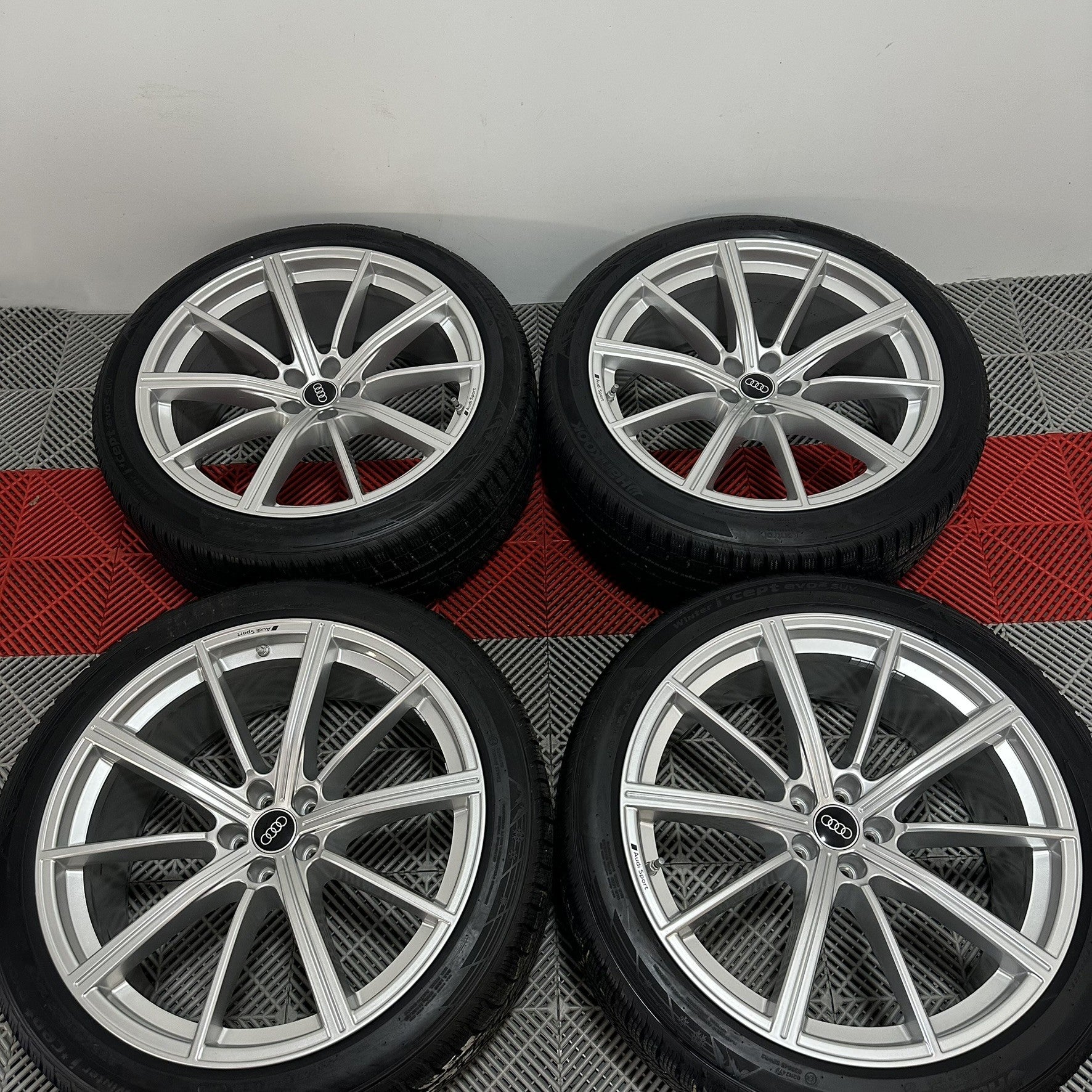 ❄️Jante Audi RSQ8 R22 anv iarna 275/40 22