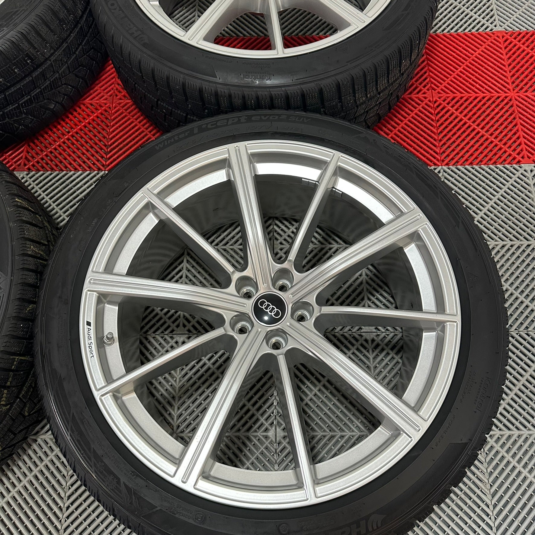 ❄️Jante Audi RSQ8 R22 anv iarna 275/40 22