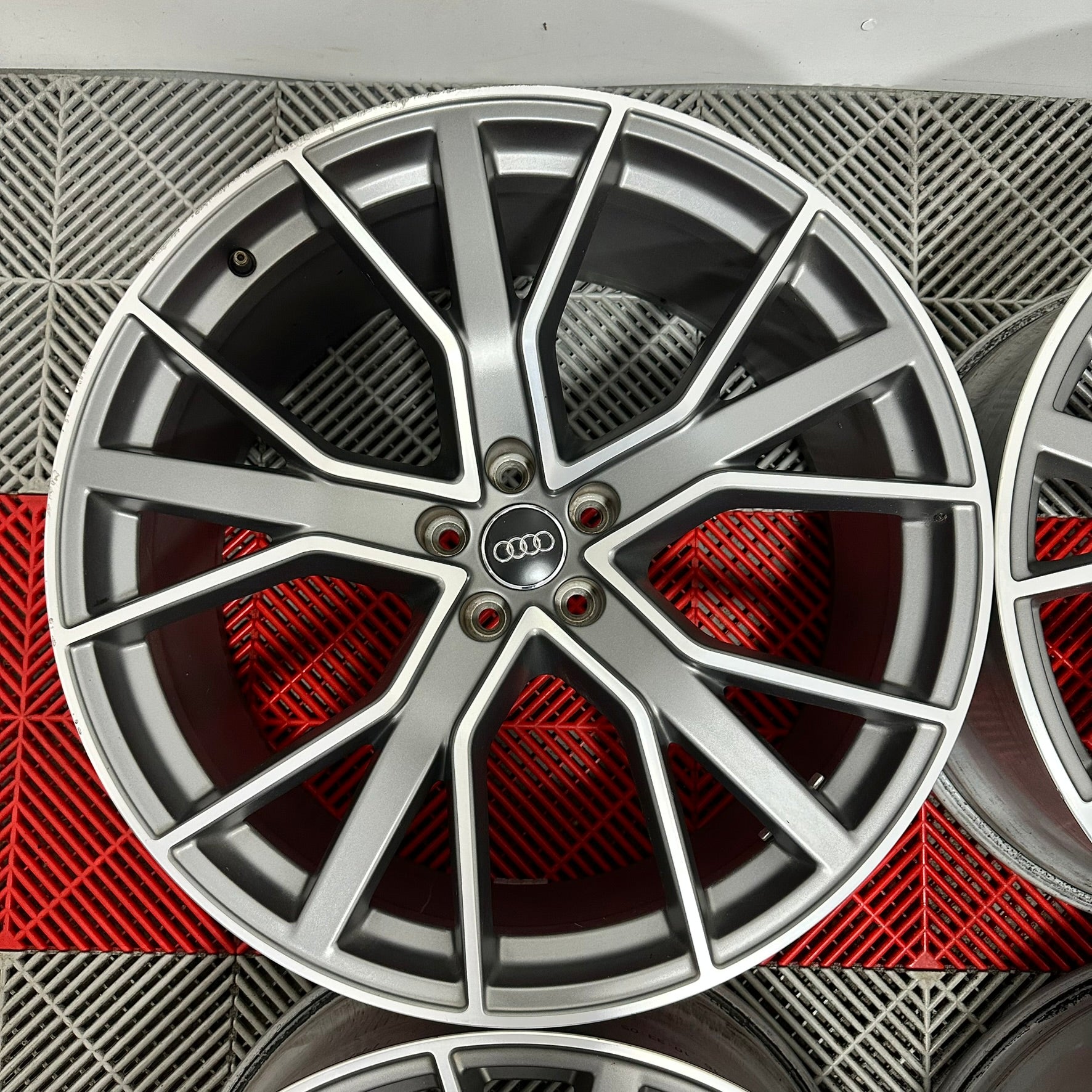 Jante Audi SQ7 Q7 4M R22 S-Line