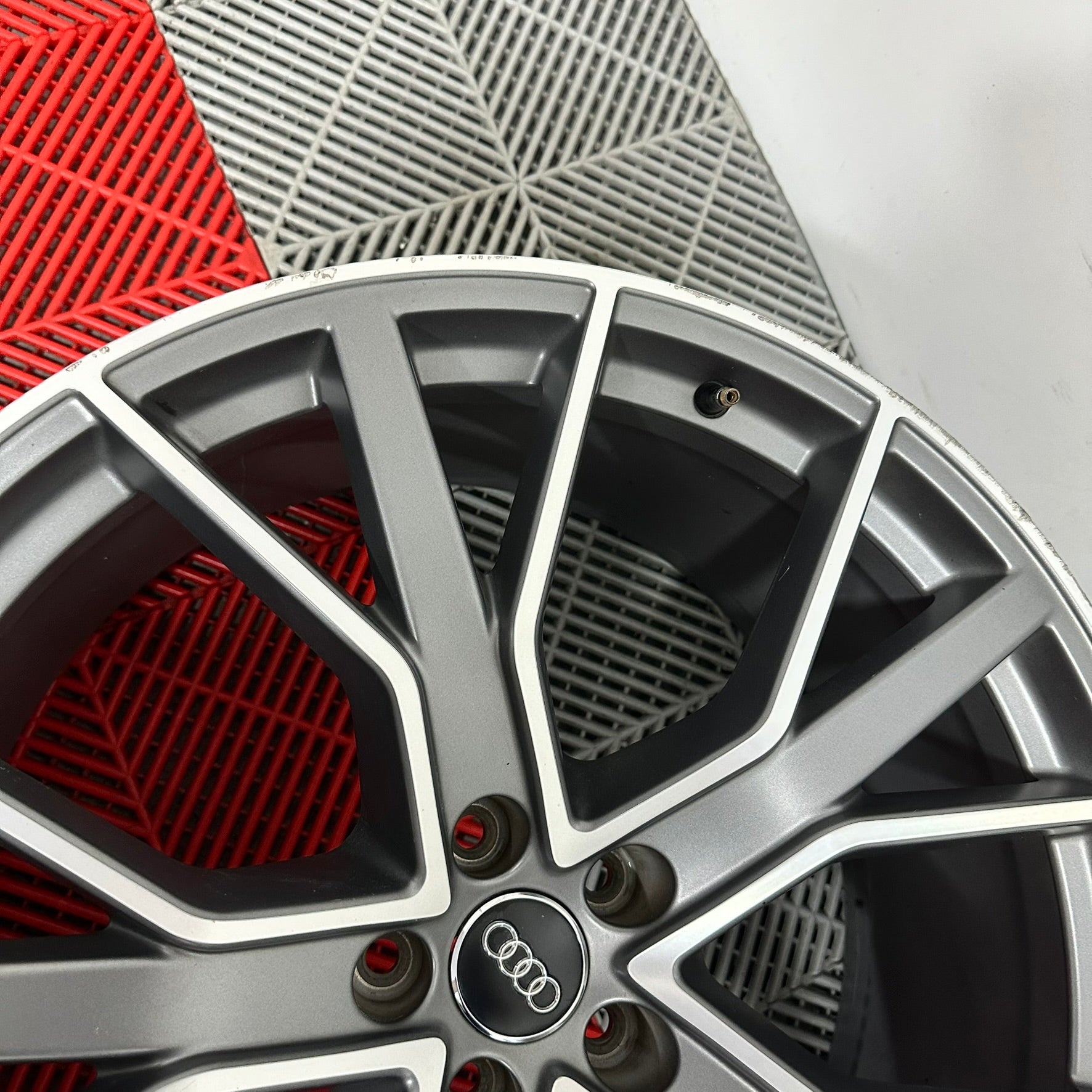 Jante Audi SQ7 Q7 4M R22 S-Line