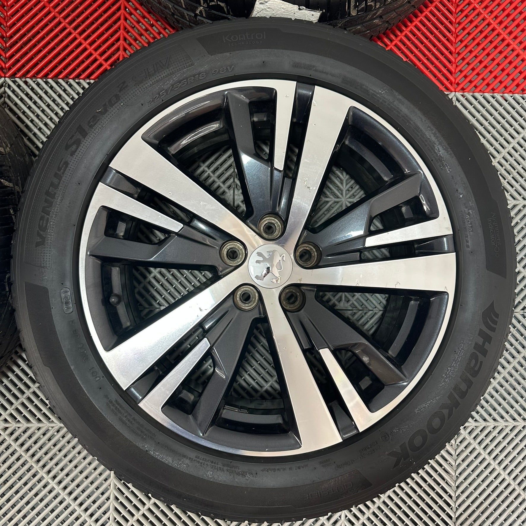 ☀️Jante Peugeot 3008 R18  anv vara 225 55 18