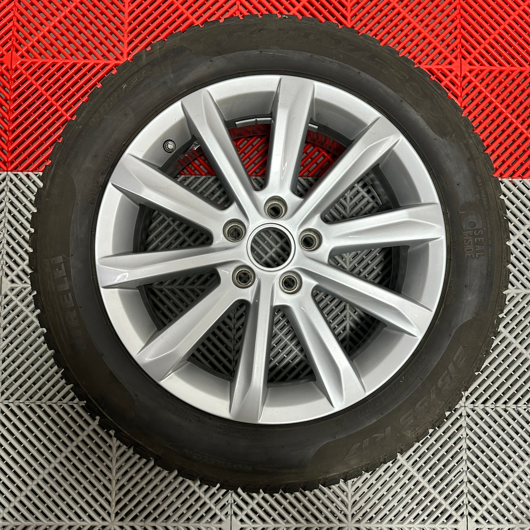 Janta VW Passat T roc golf R17 17 roata rezerva 215 55 17