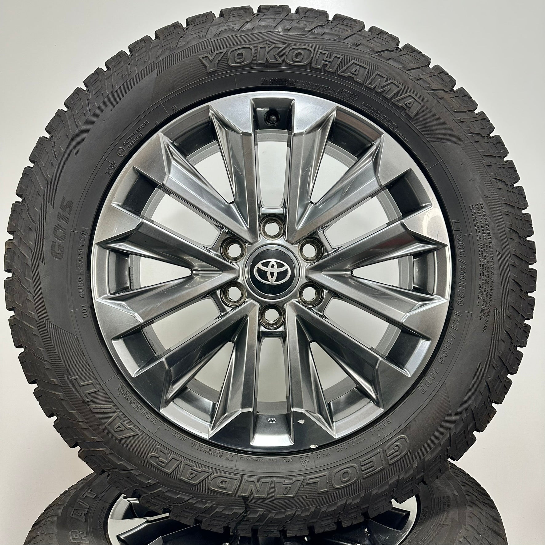 ❄️Jante Toyota Landcruiser J250 R20 anv all season A/T 265/60 R20
