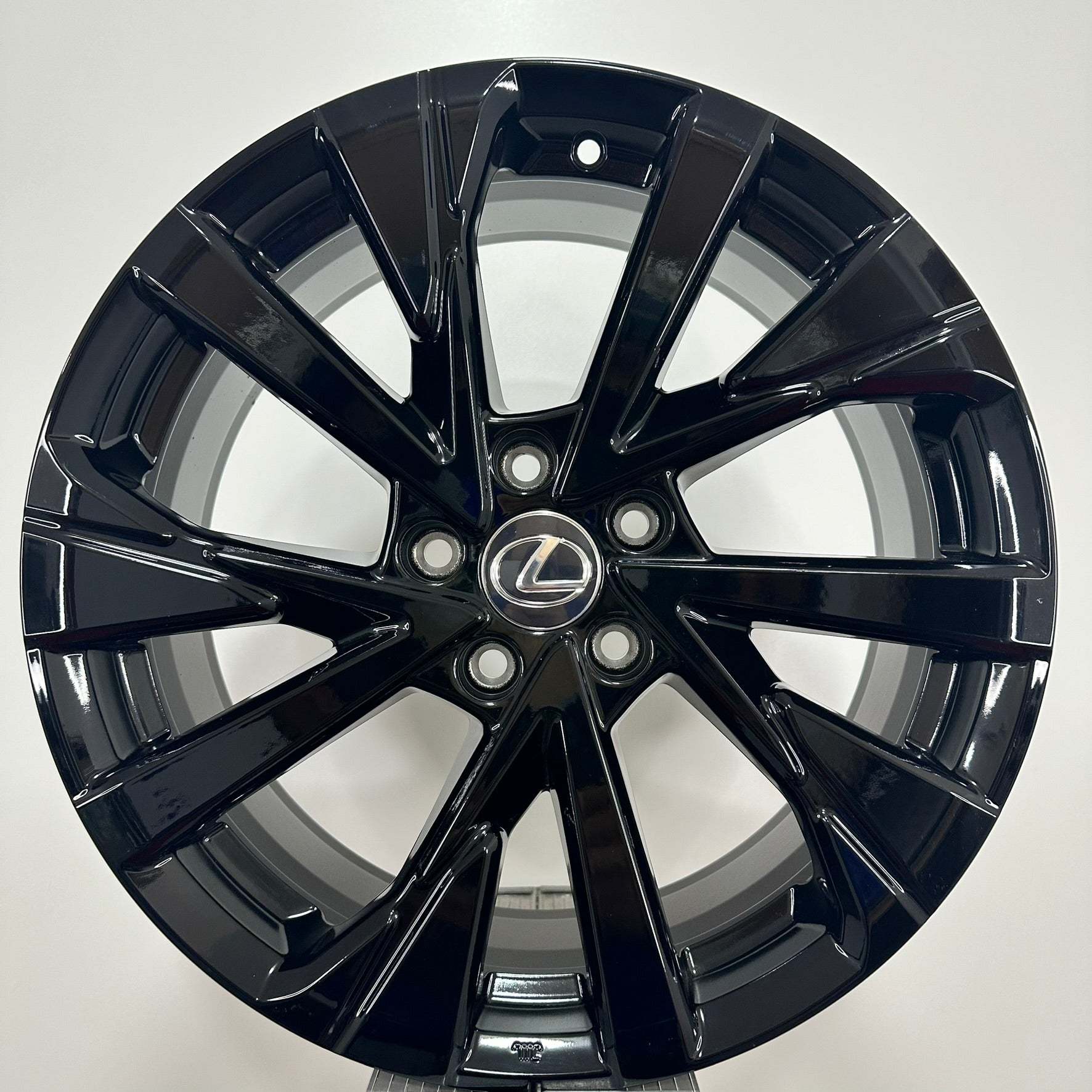 Jante Lexus NX R18 NOI 2022-