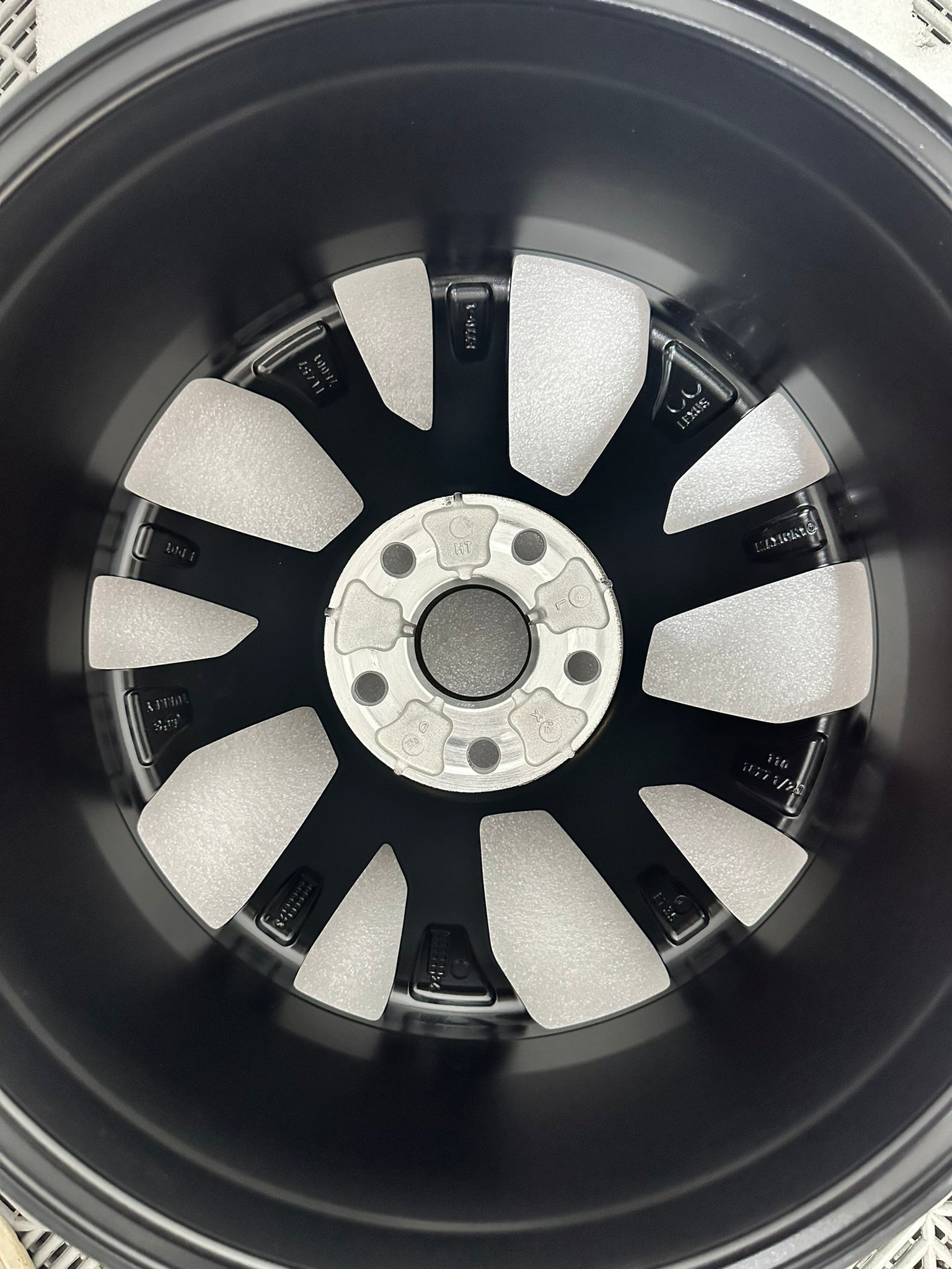Jante Lexus NX R18 NOI 2022-