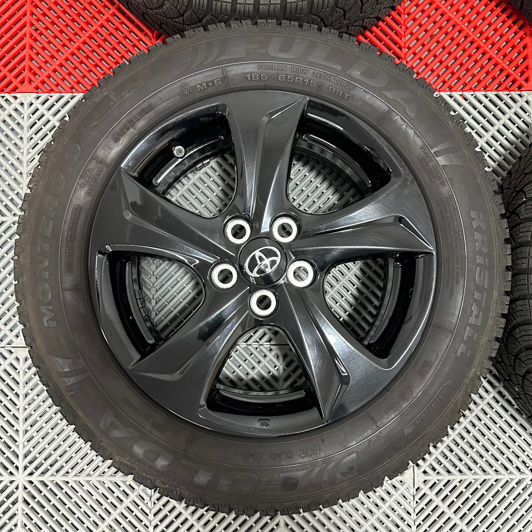 ❄️Jante Toyota Yaris R15 TVA21%  anv iarna 185/65 R15