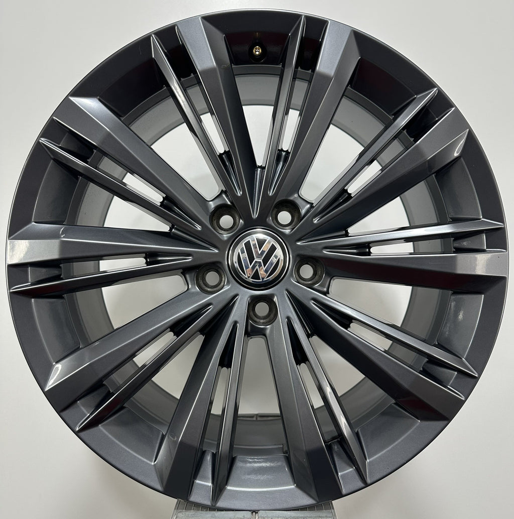 Jante VW Passat B8 R18 "Liverpool"  3G0601025BN