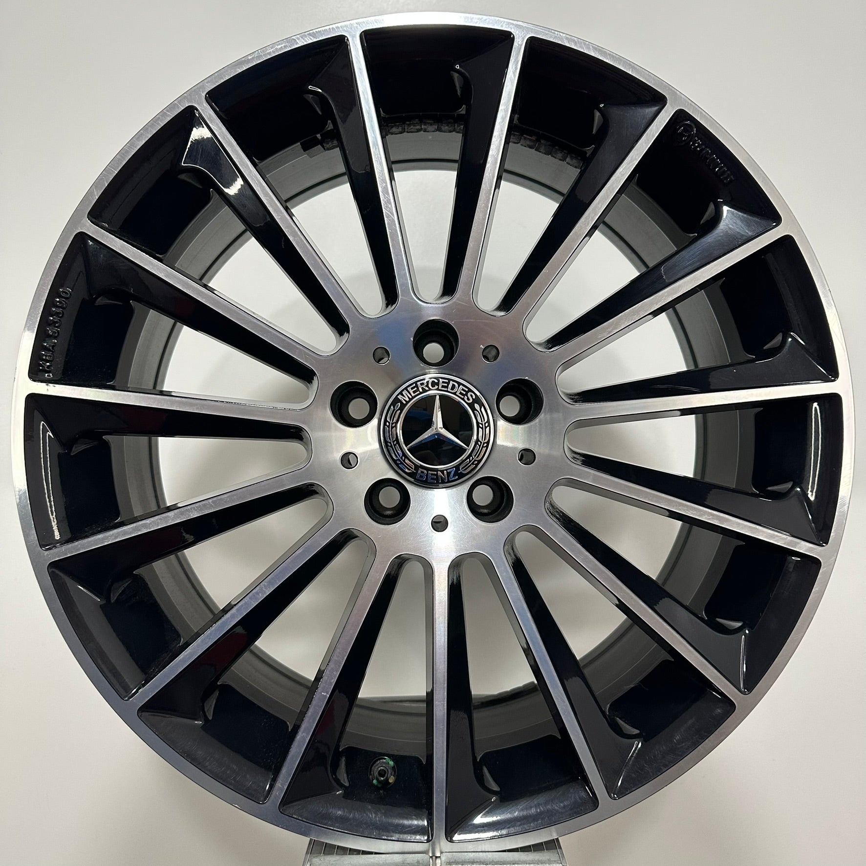 Jante Mercedes V Class E Class V447 W213 W212 R19 Carmani