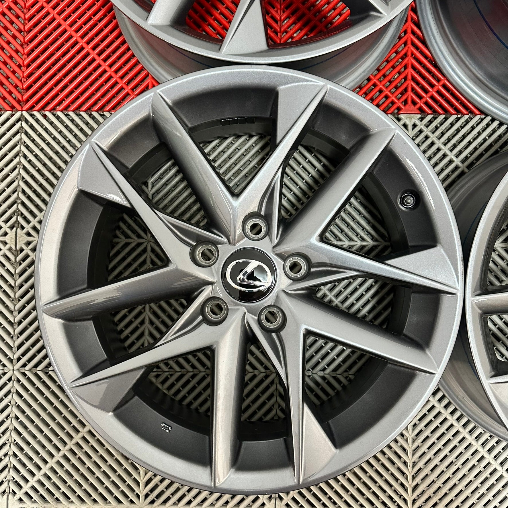 Jante Lexus LBX R17  7Jx17 ET40