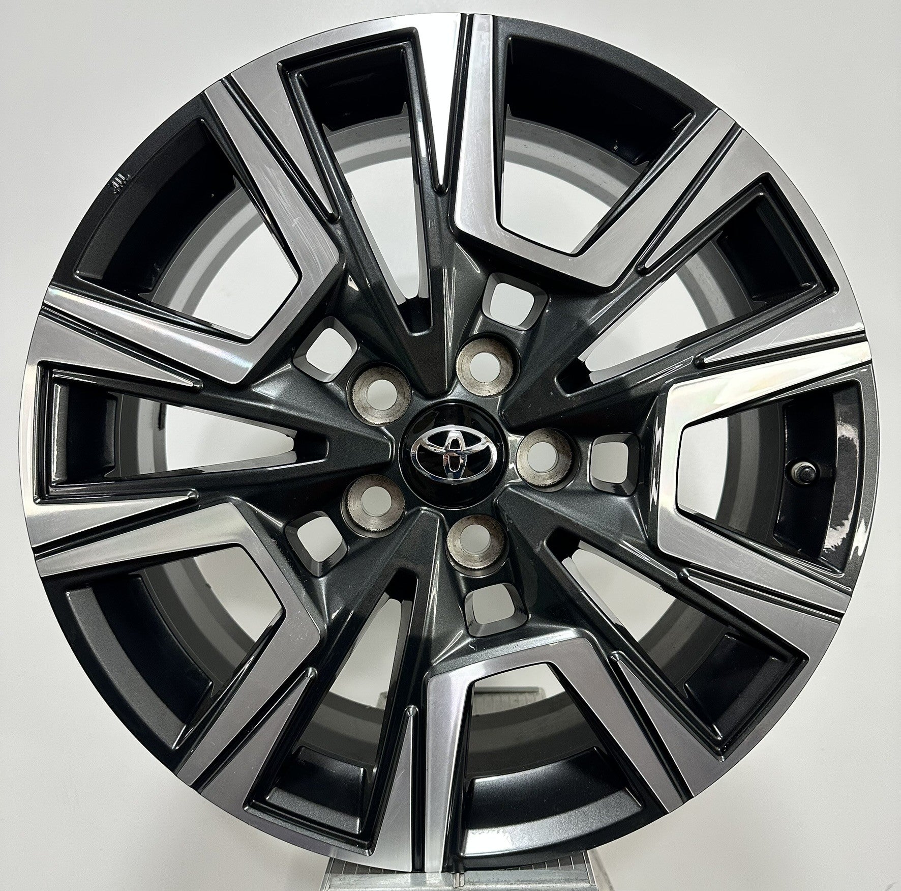 Jante Toyota Yaris Cross,Corolla Cross, CHR C-HR R18