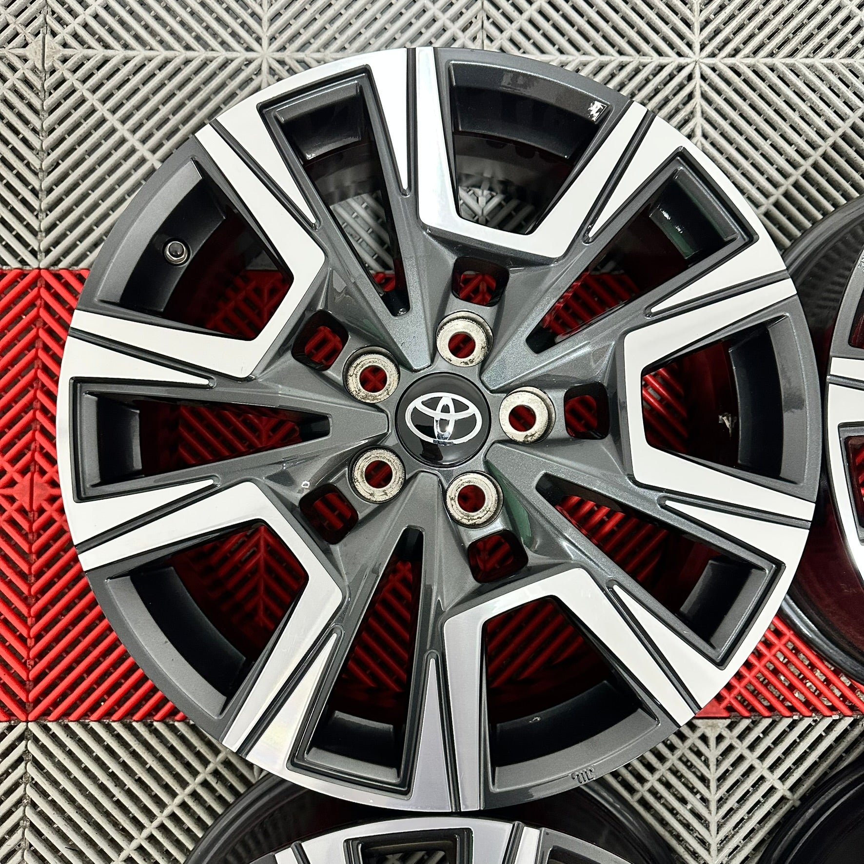 Jante Toyota Yaris Cross,Corolla Cross, CHR C-HR R18