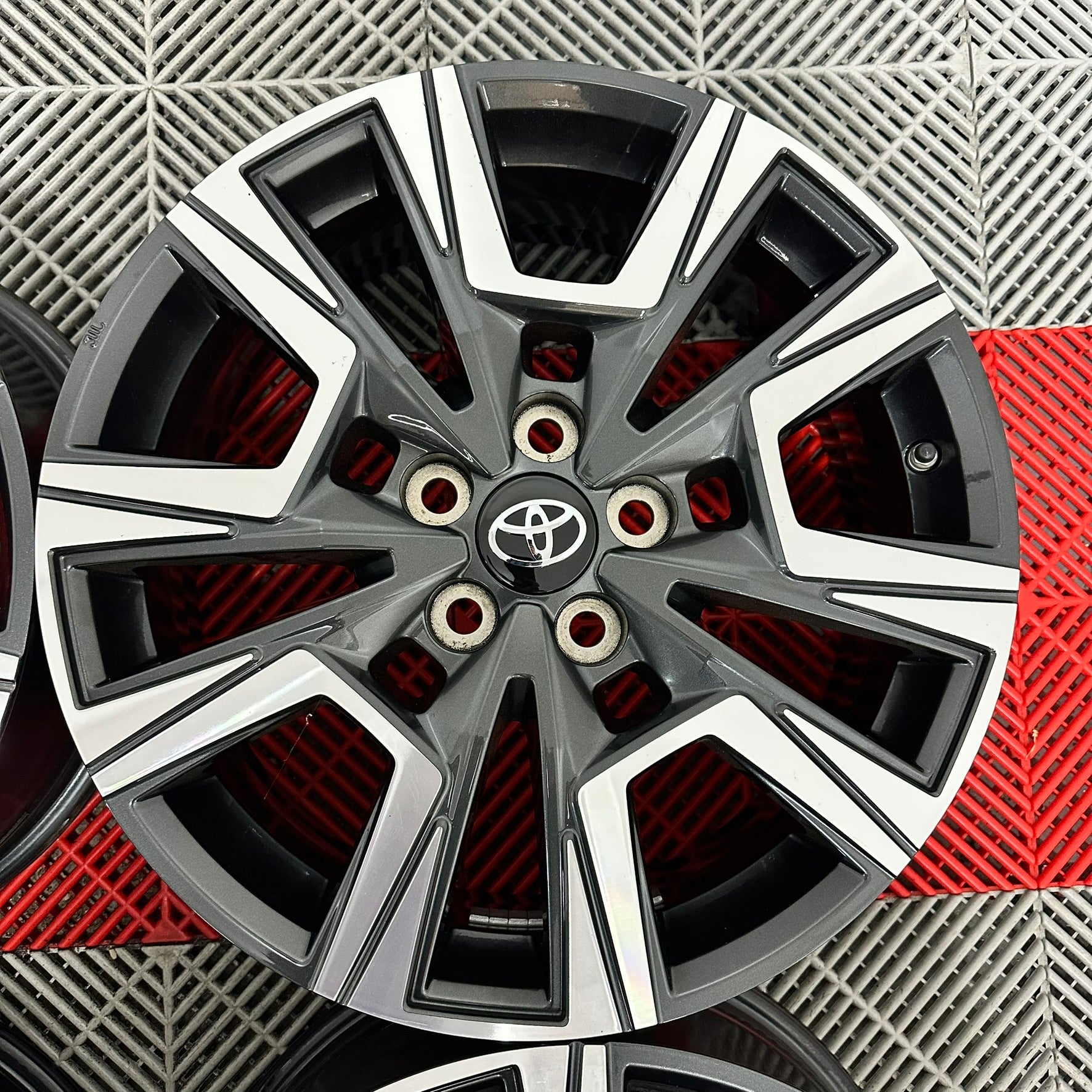 Jante Toyota Yaris Cross,Corolla Cross, CHR C-HR R18