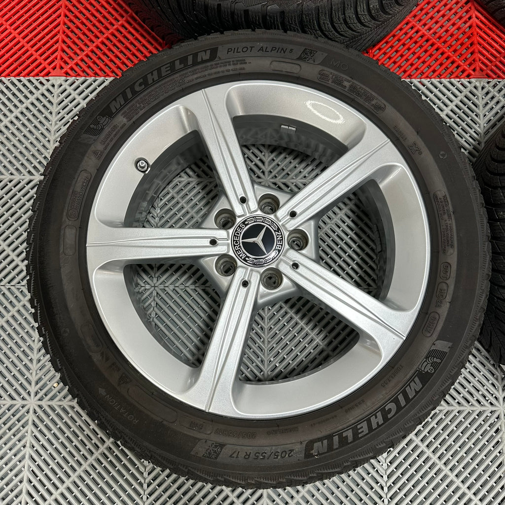 ❄️Jante Mercedes CLA A B Class R17 anv iarna 205/55 R17