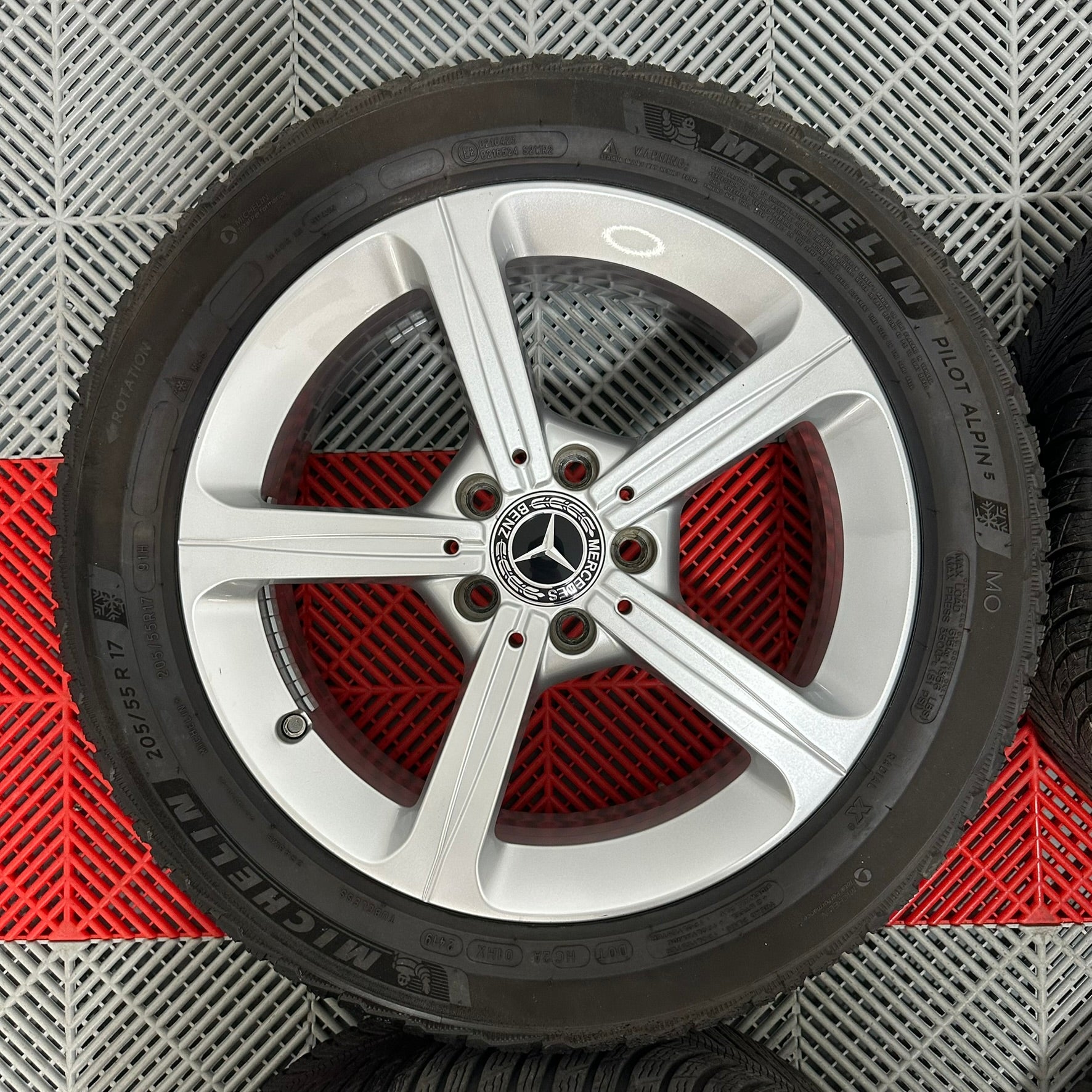 ❄️Jante Mercedes CLA A B Class R17 anv iarna 205/55 R17