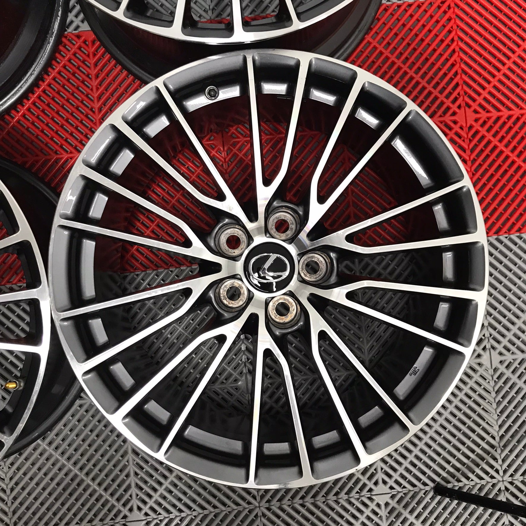 Jante Lexus GS F R19