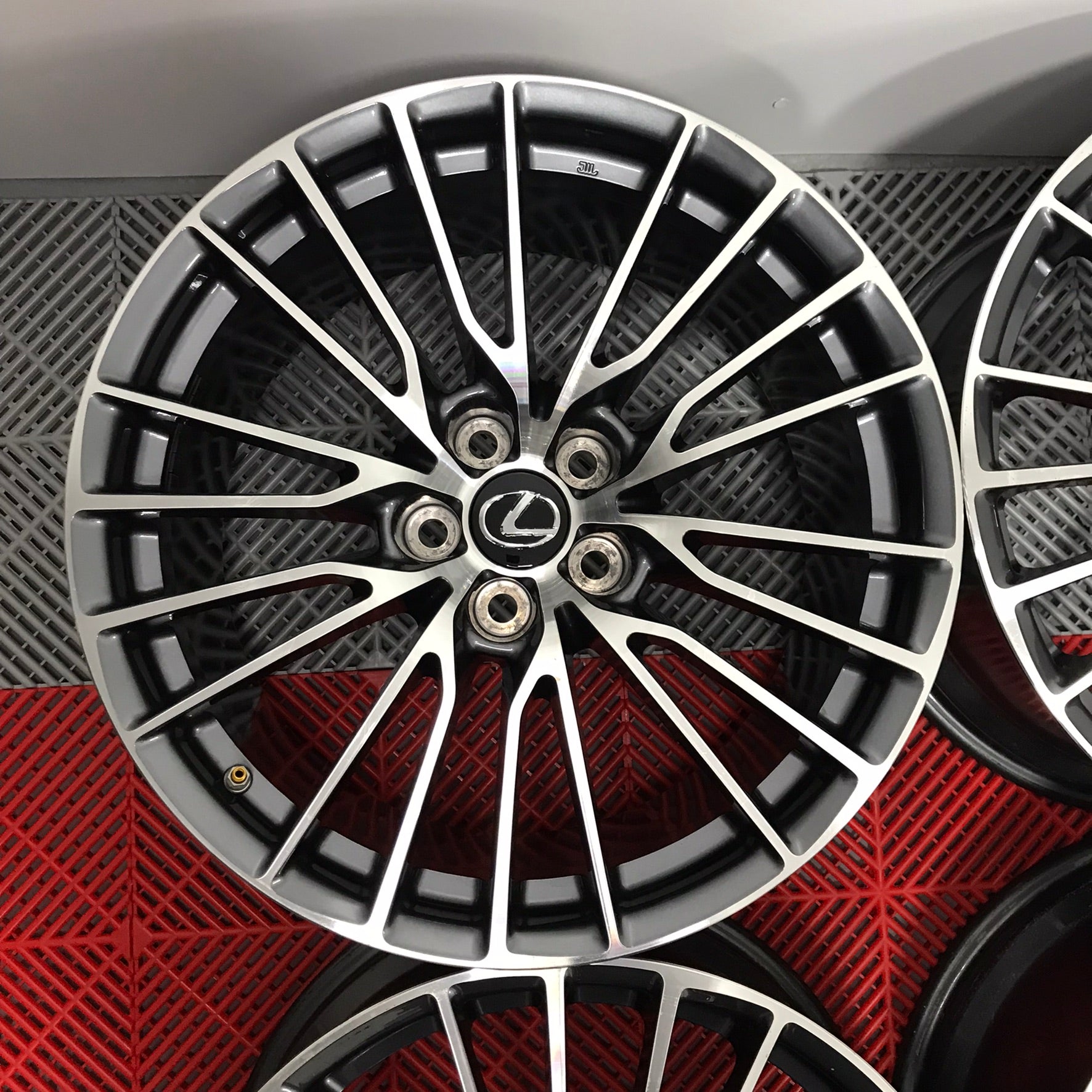 Jante Lexus GS F R19