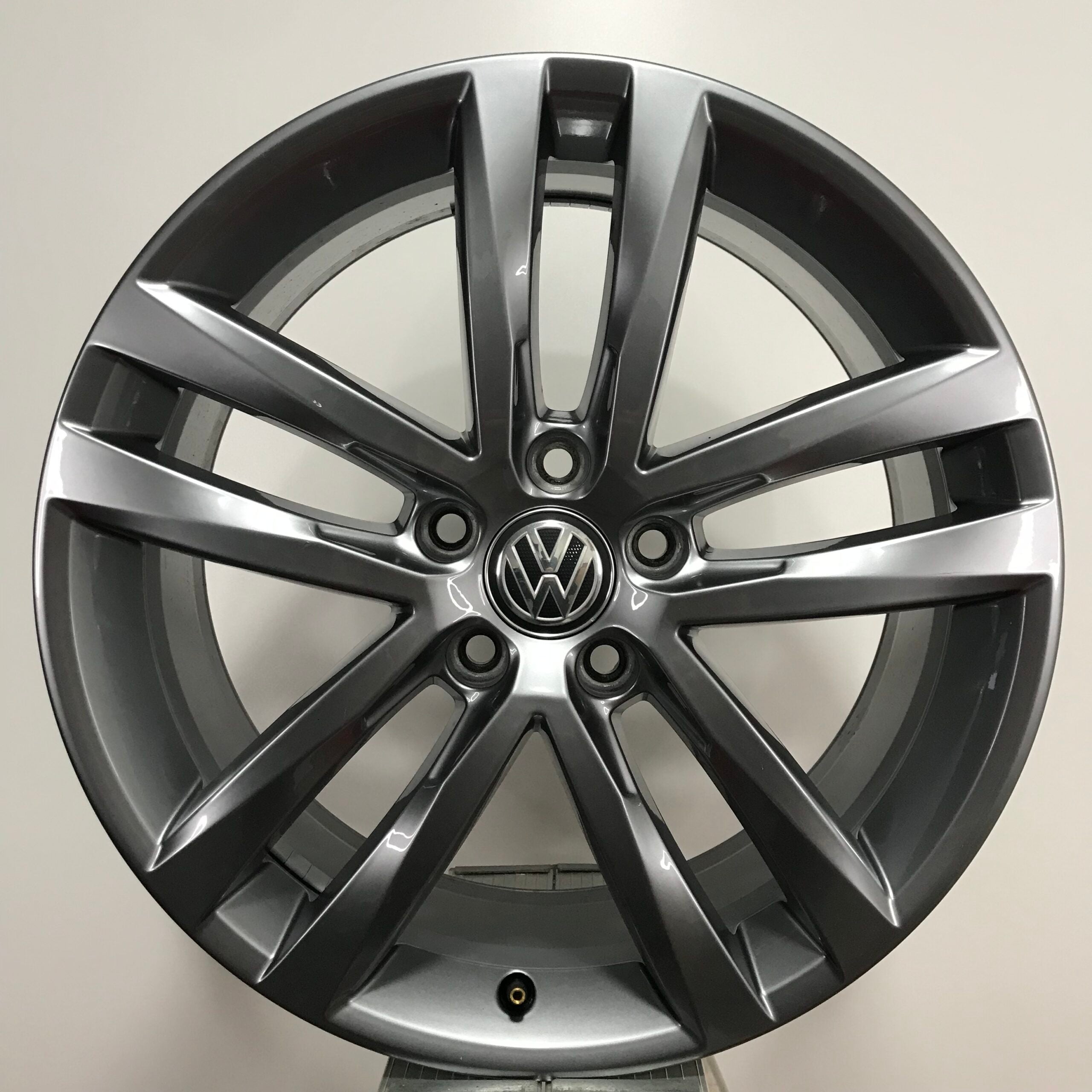 Jante VW Golf R18 "Salvador " T-Roc ID3 Jetta Passat