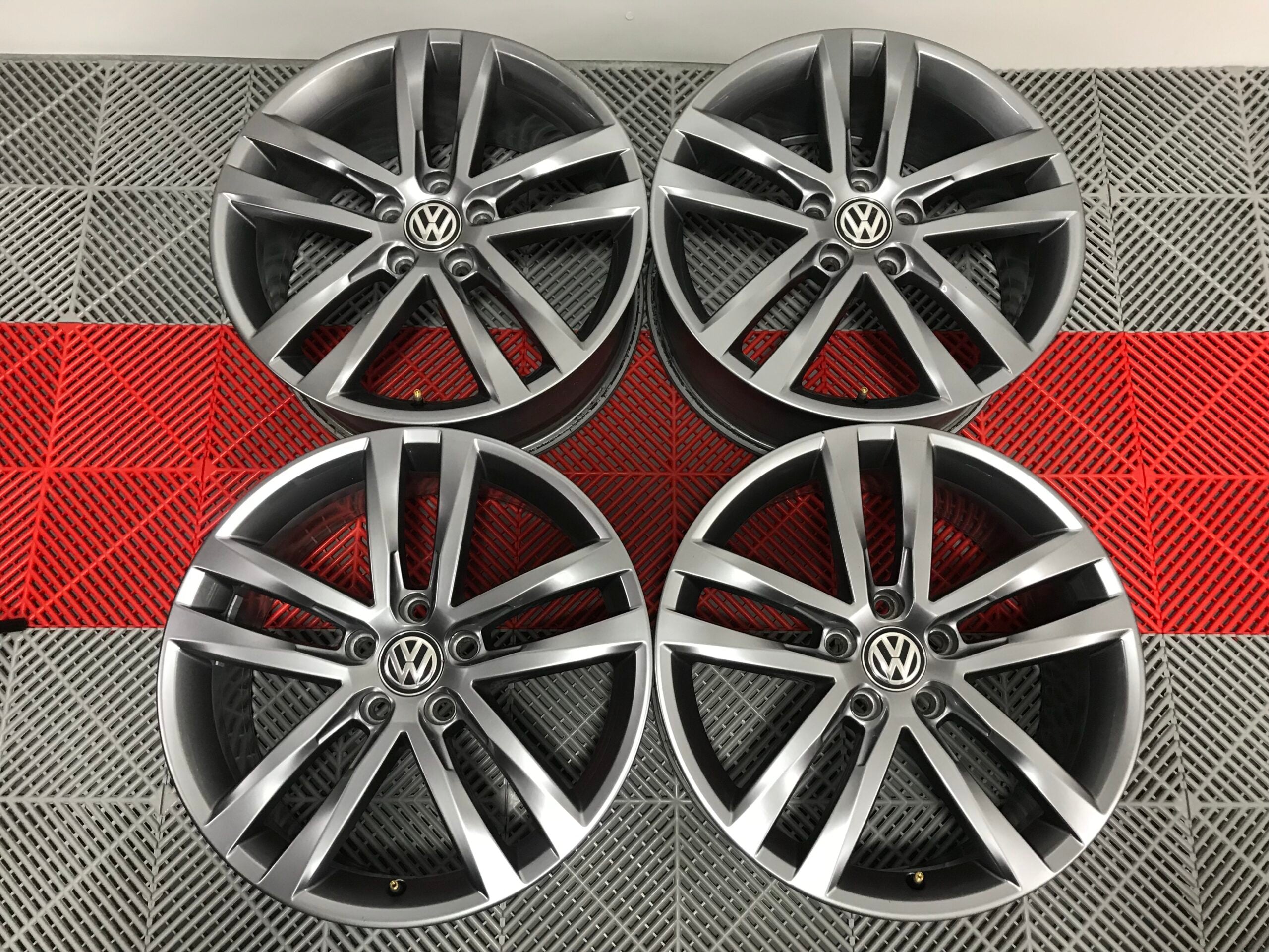 Jante VW Golf R18 "Salvador " T-Roc ID3 Jetta Passat