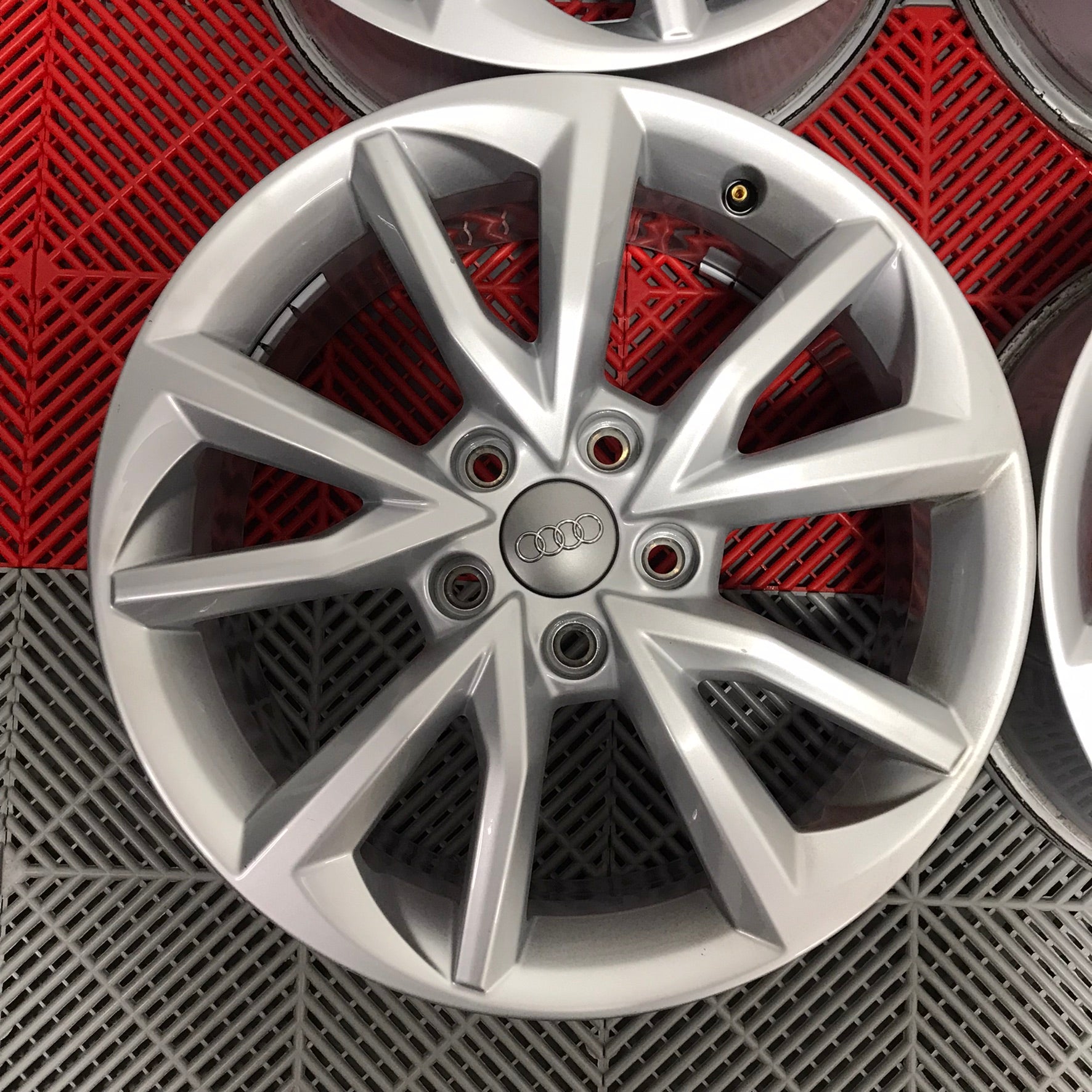 Jante Audi A4 A3 A6 TT R17