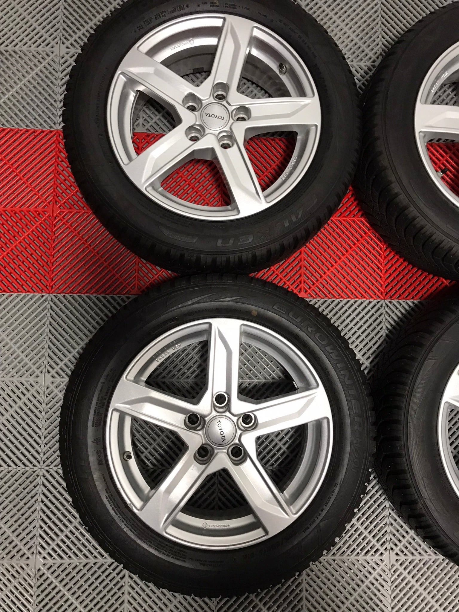 ❄️Jante Toyota R16 Auris Corolla Avensis Prius+  205/55 R16