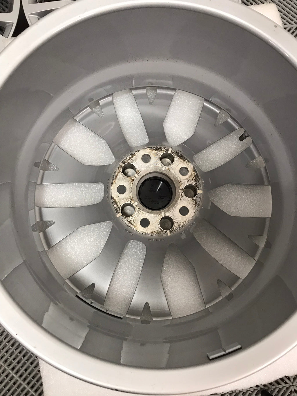Jante VW Touareg III R18