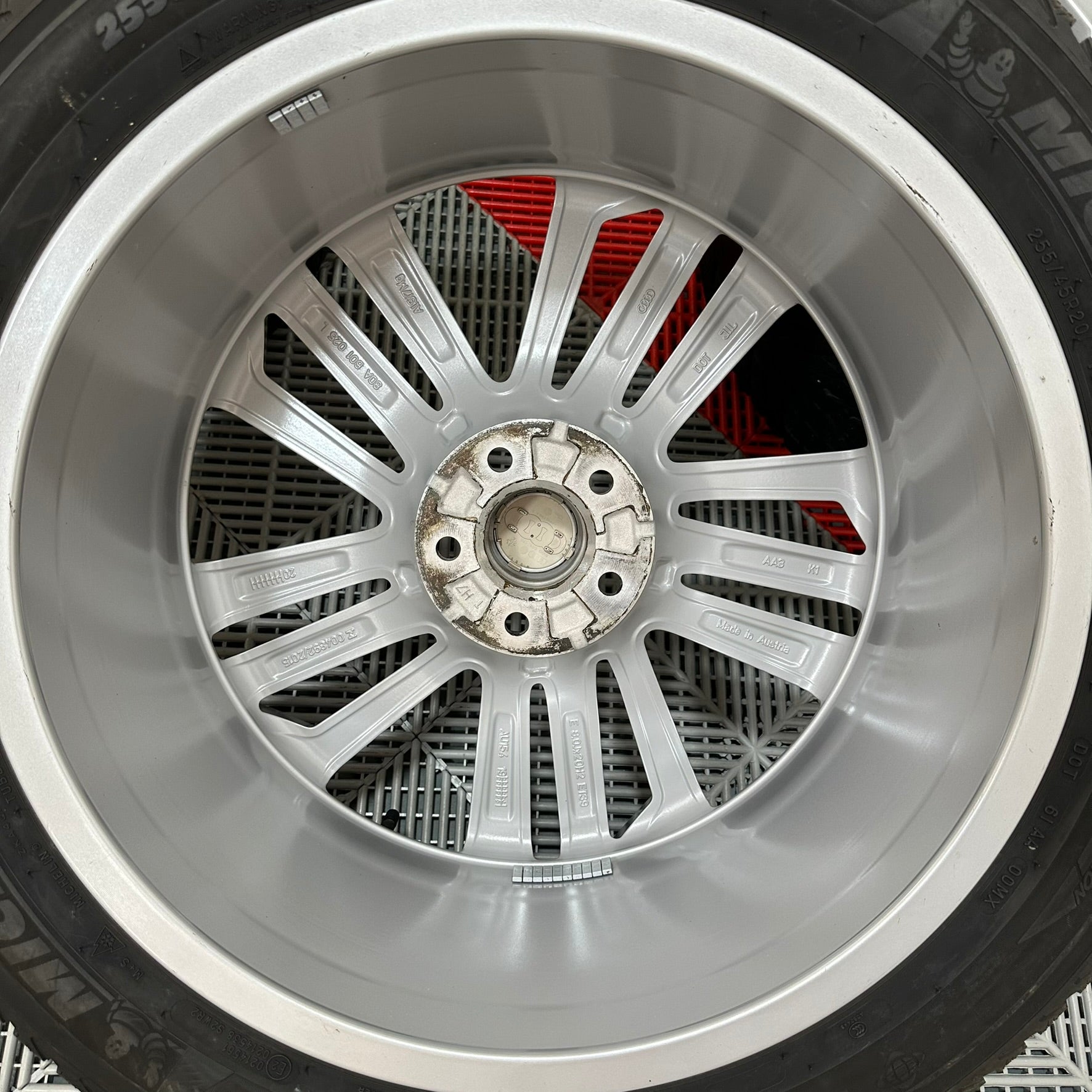 ❄️Jante Audi Q5 FY R20 anv iarna 255/45 R20
