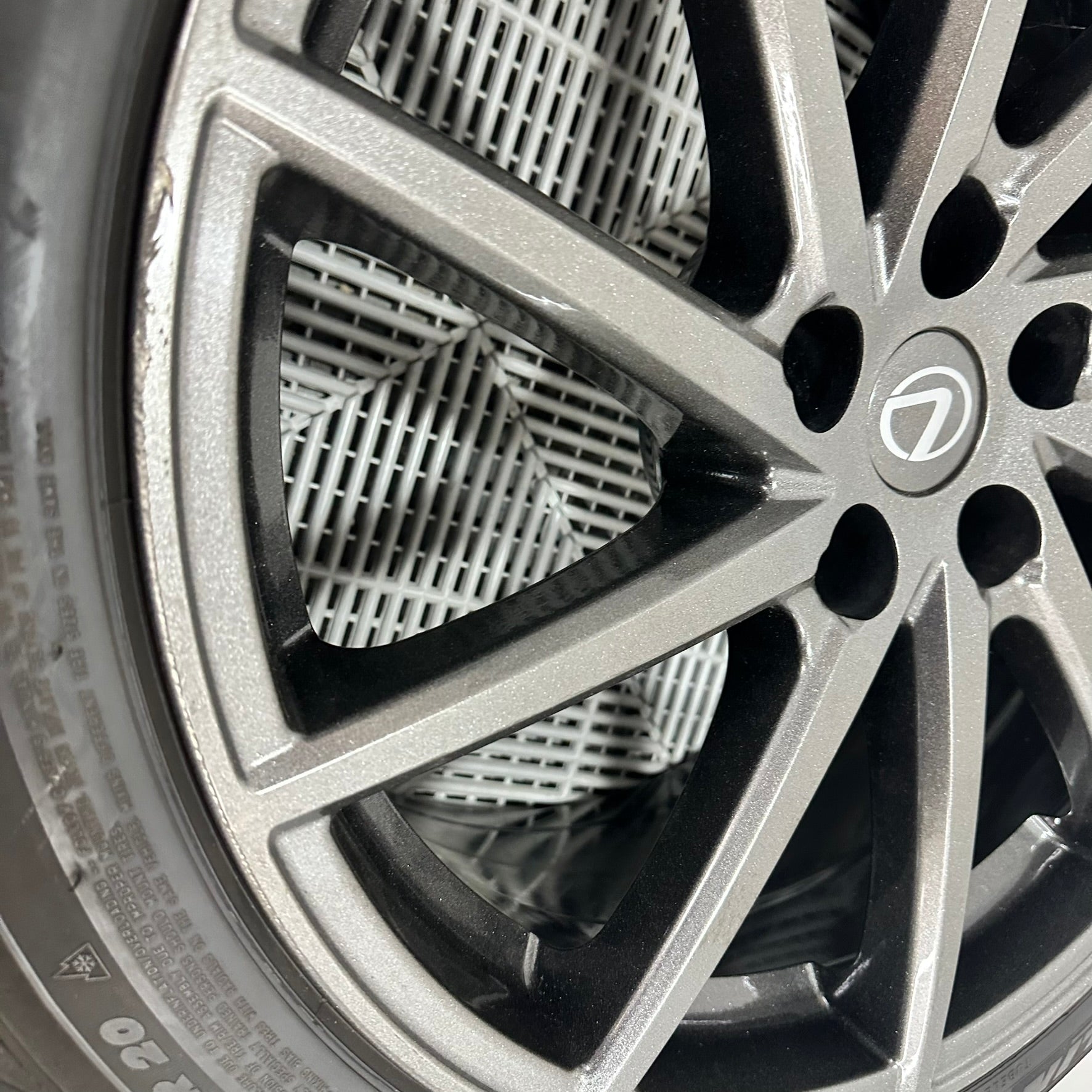 ❄️Jante Lexus LS iarna 245 45 20
