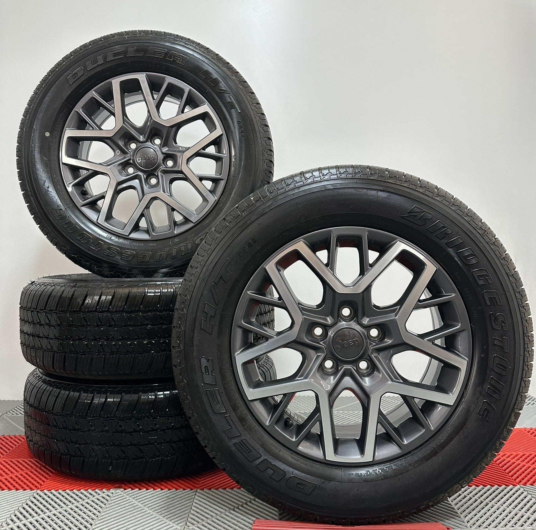 ☀️Jante Jeep Grand Cherokee R18 anv vara 265/60 R18