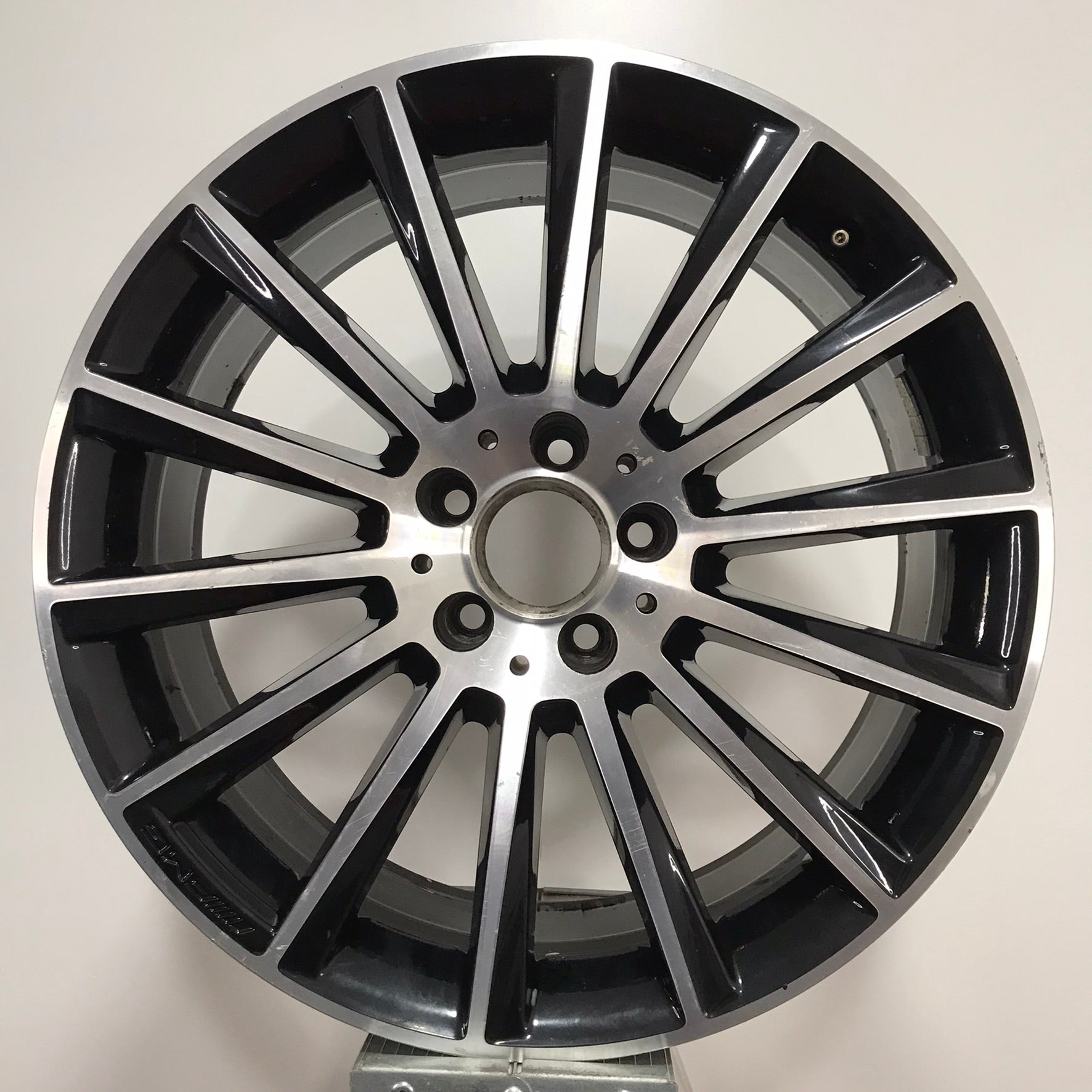 Janta Mercedes AMG R19 7.5Jx19 ET33 C Class w205