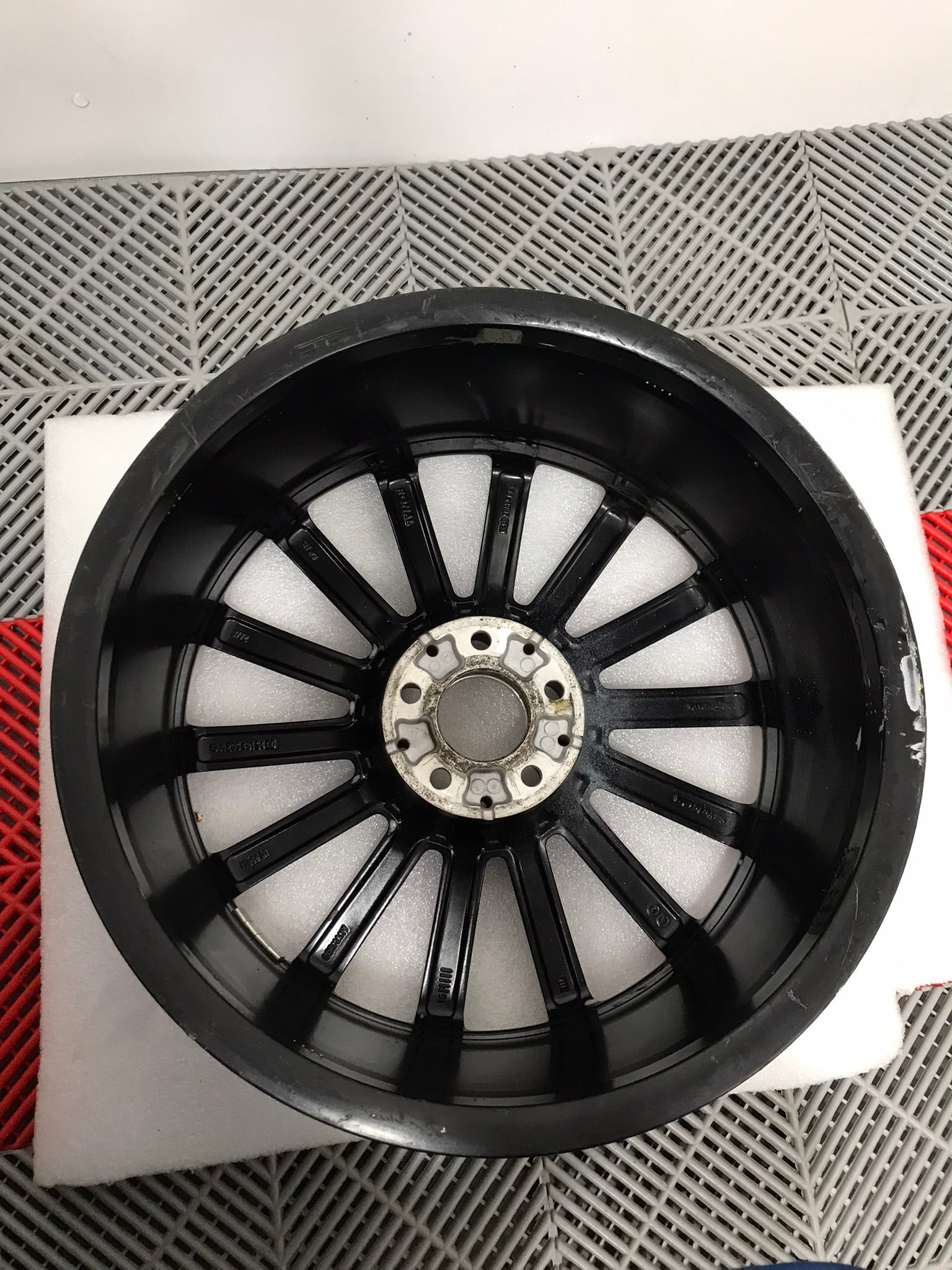 Janta Mercedes AMG R19 7.5Jx19 ET33 C Class w205