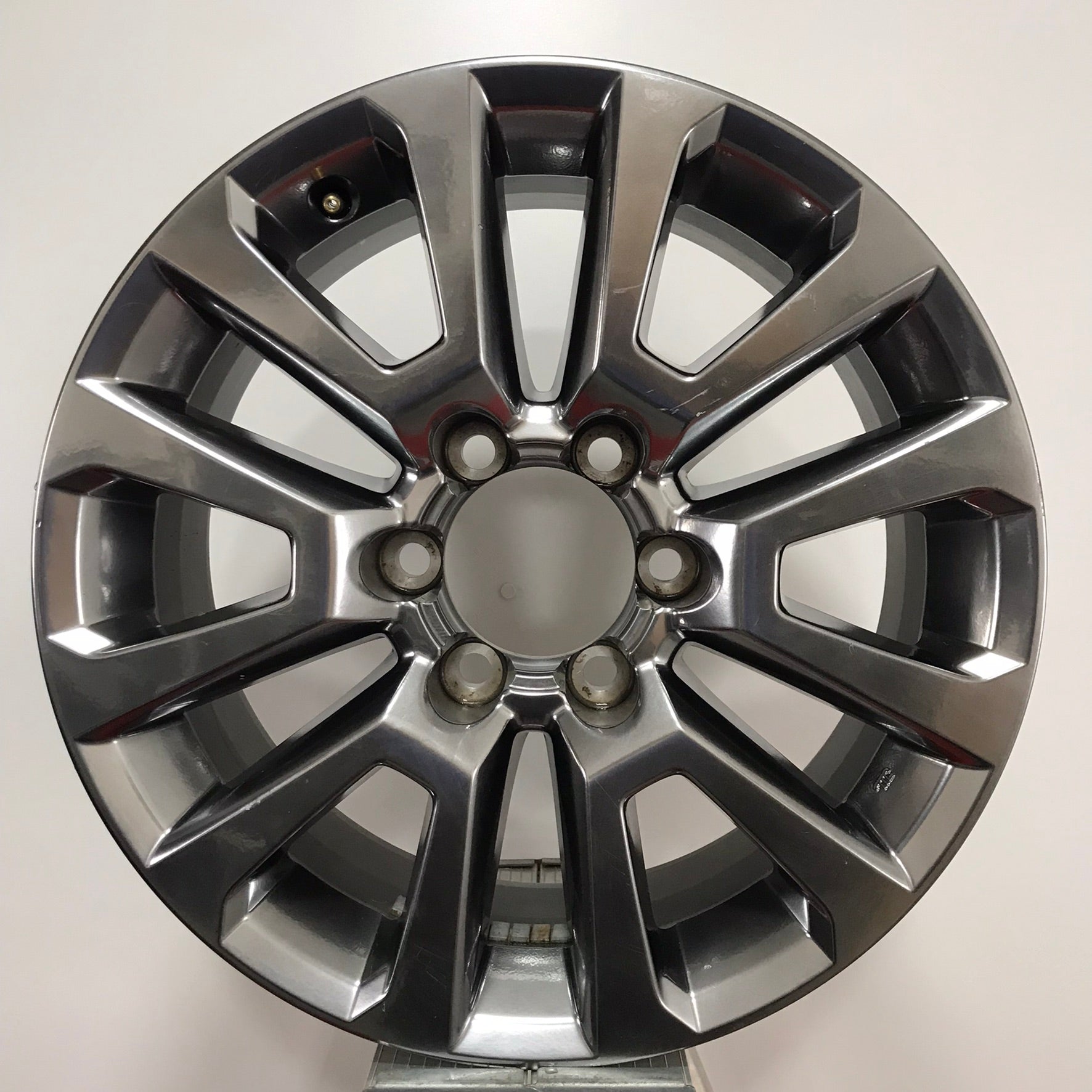 Janta Toyota Land Cruiser R18 7.5Jx18 ET25 Landcruiser J150