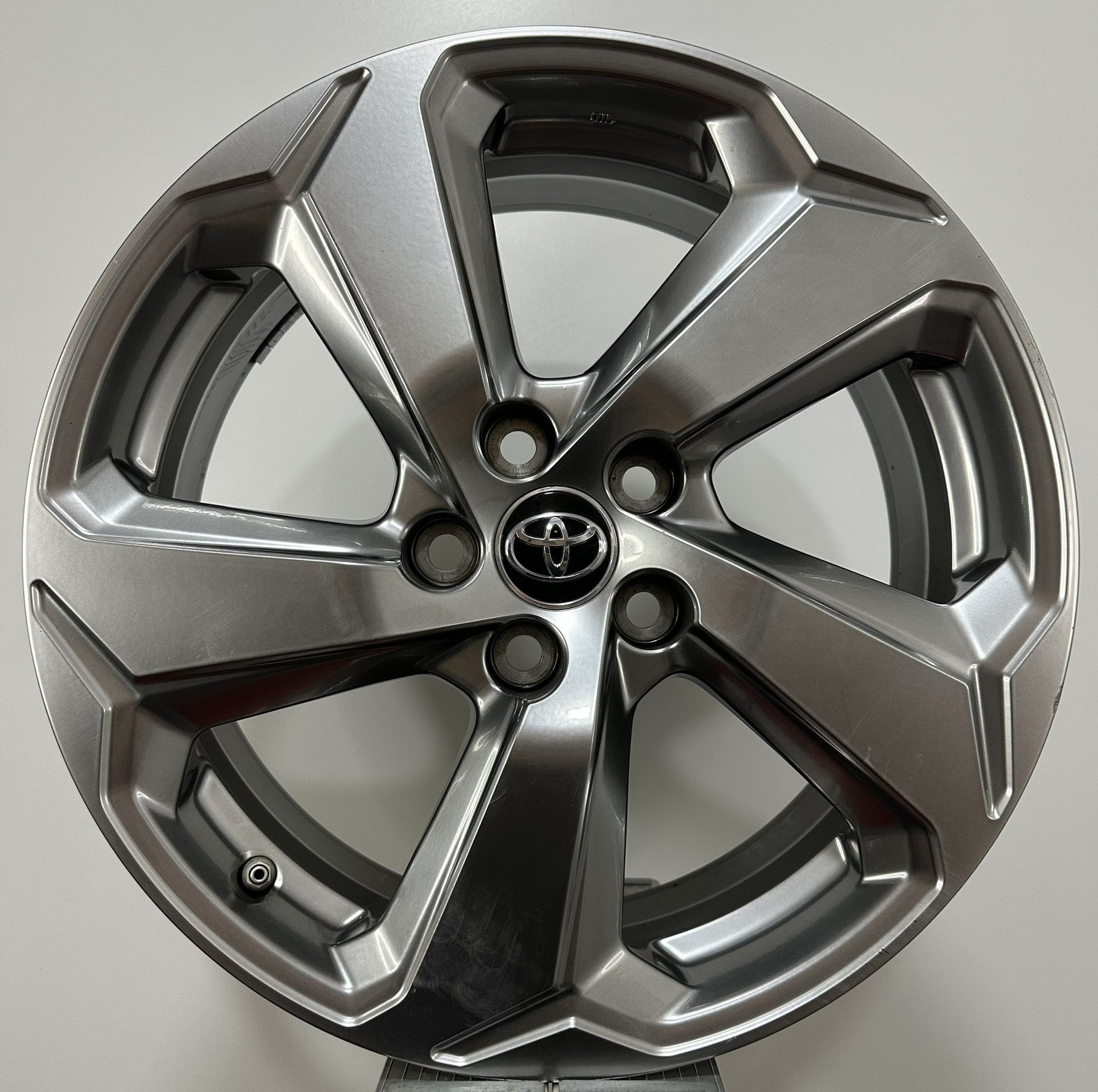 Jante Toyota RAV4 R18