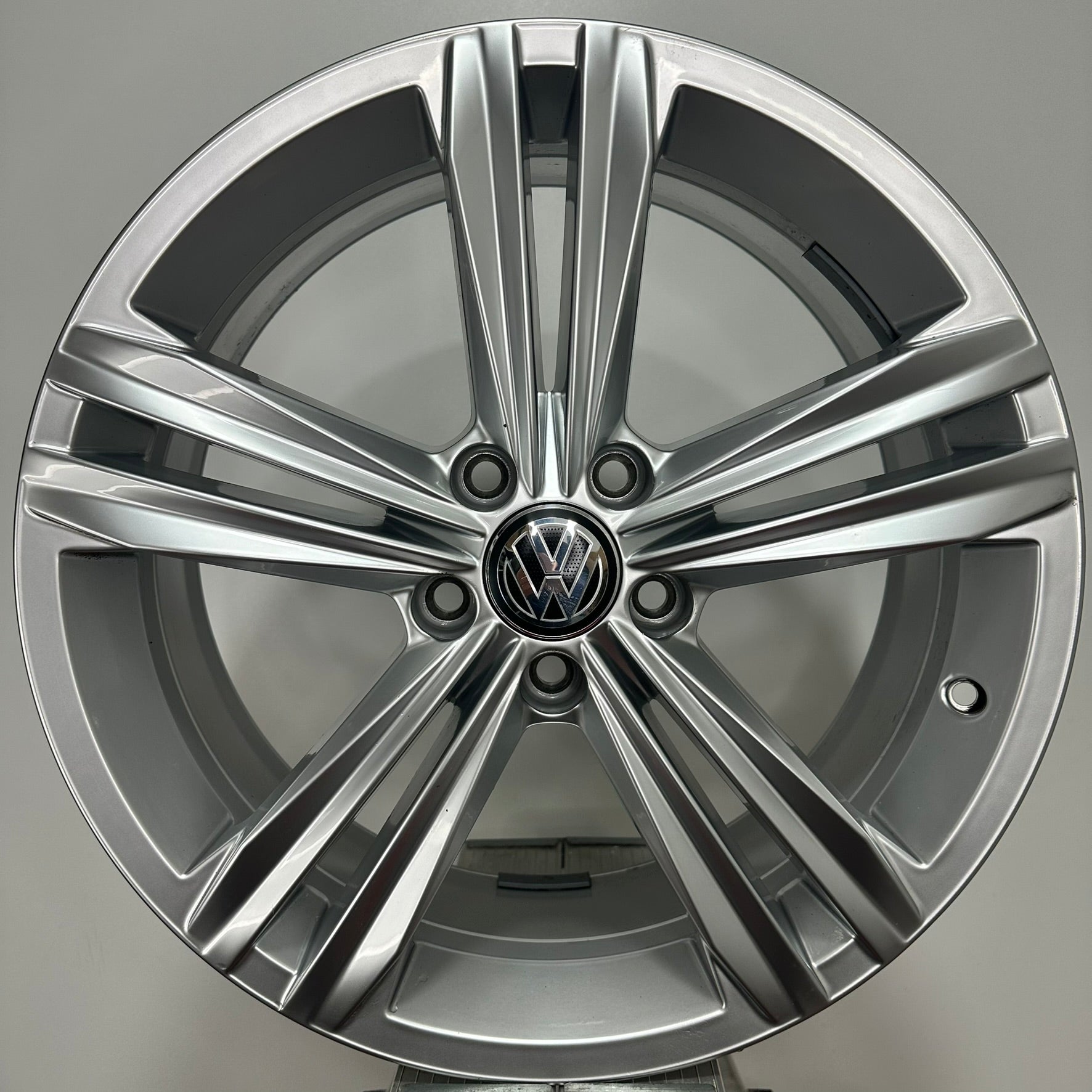 Jante VW Tiguan R18 "Sebring"