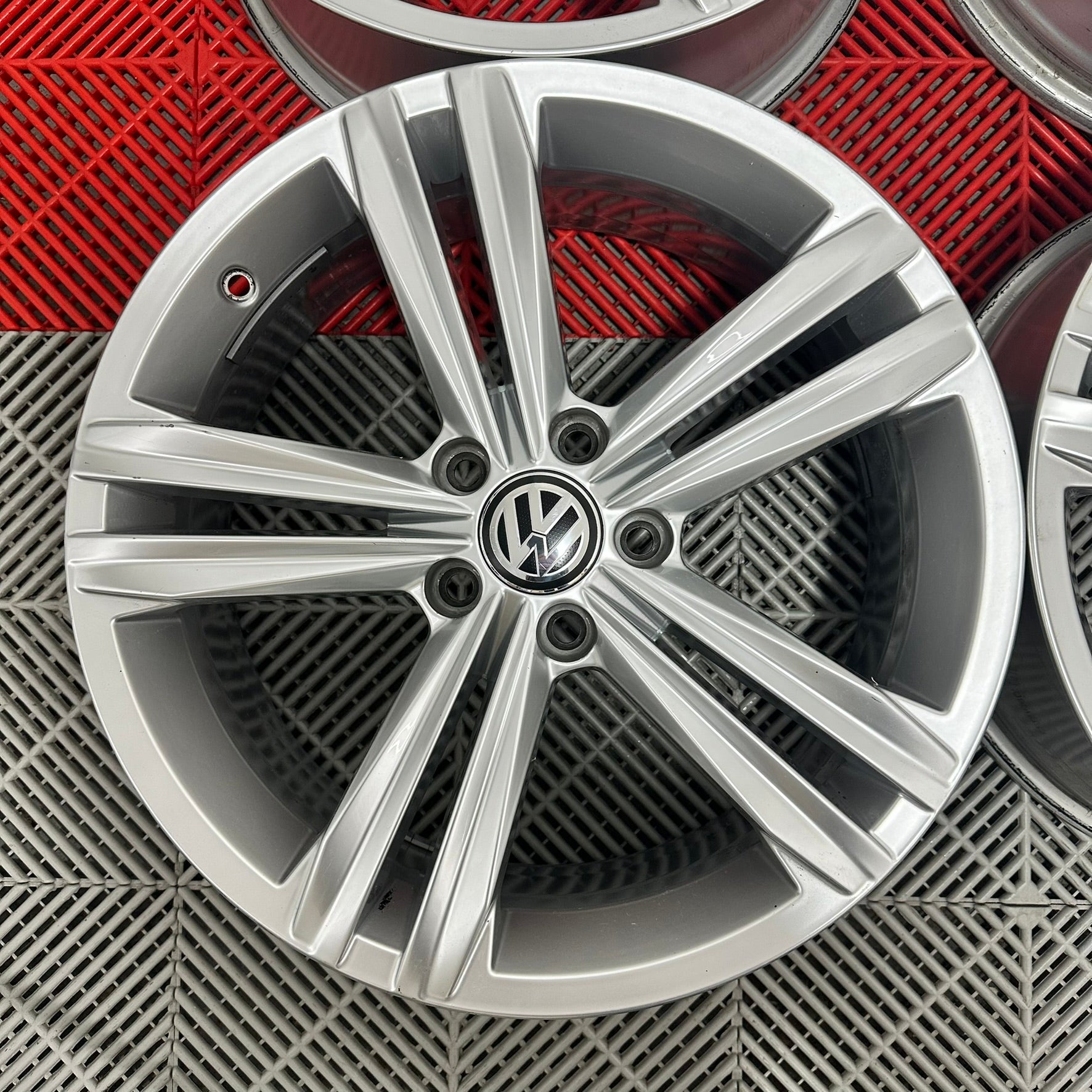 Jante VW Tiguan R18 "Sebring"