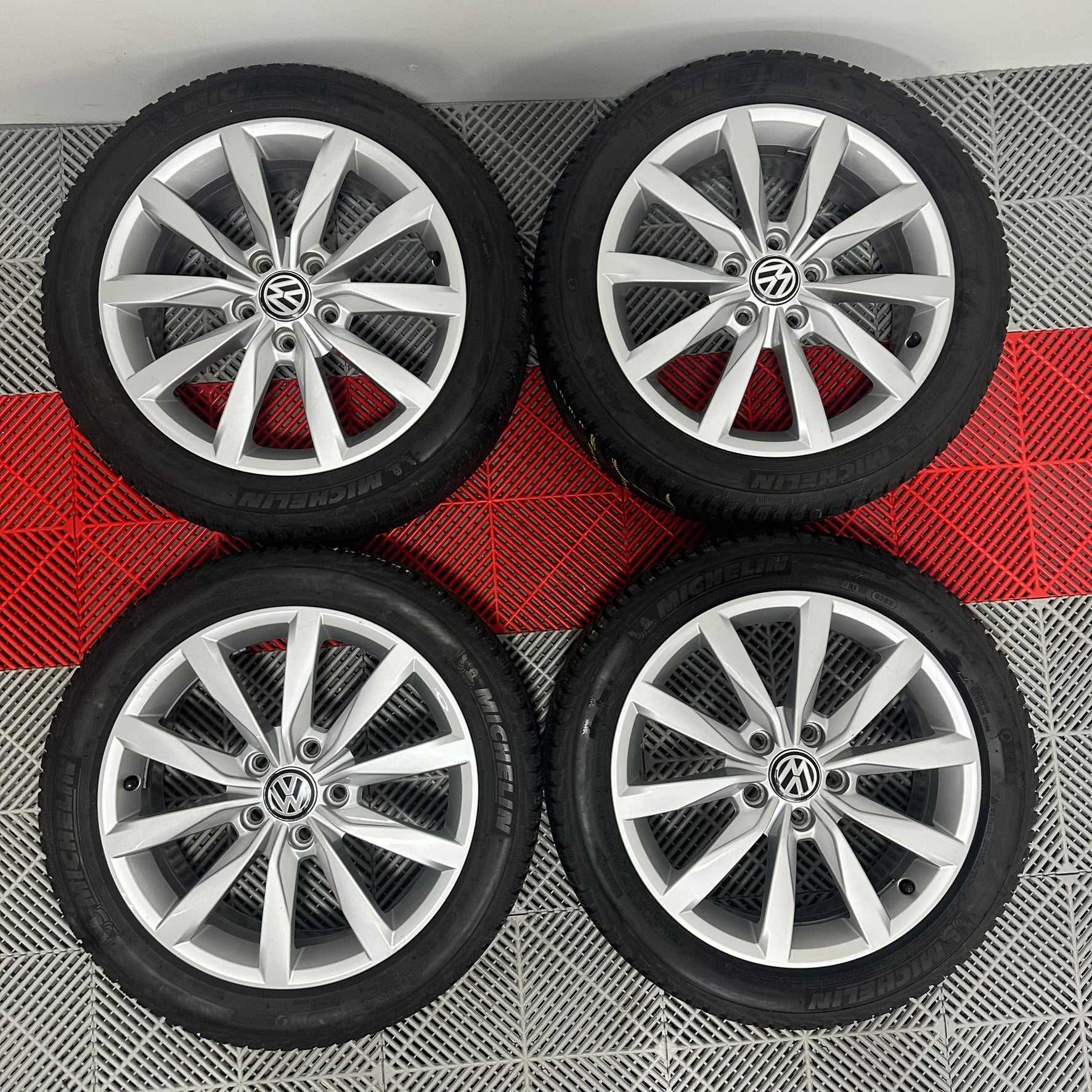 ❄️Jante VW Golf 7 8 “Dijon” anv iarna 205 50 17