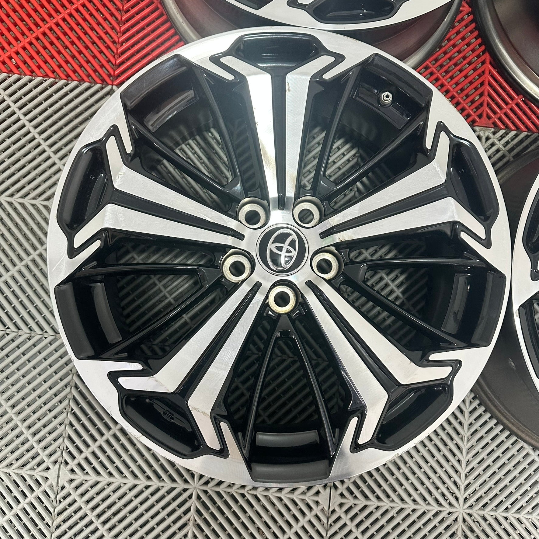 Jante Toyota RAV4 R19